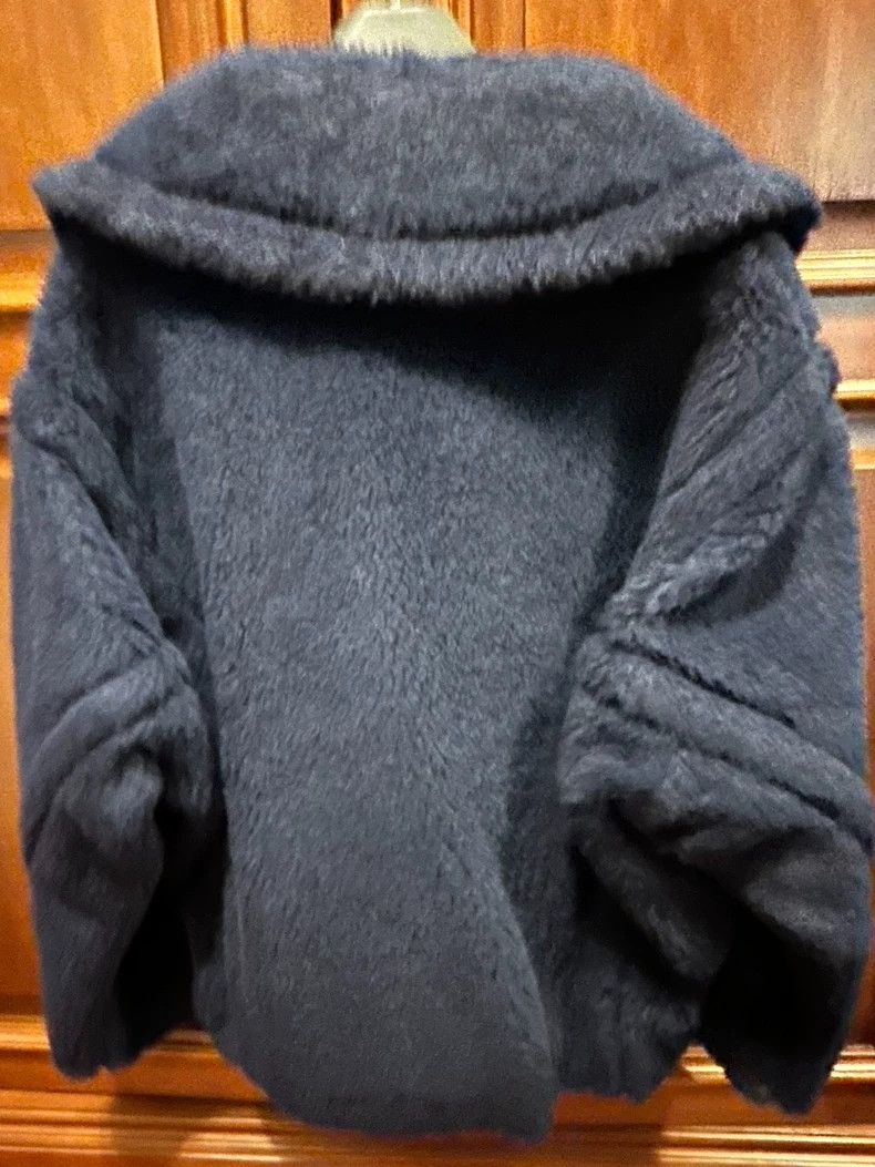 Max Mara Max Mara Classic Cropped Jacket Furry Teddy Bear Jacket Size S / US 4 / IT 40 - 4 Thumbnail