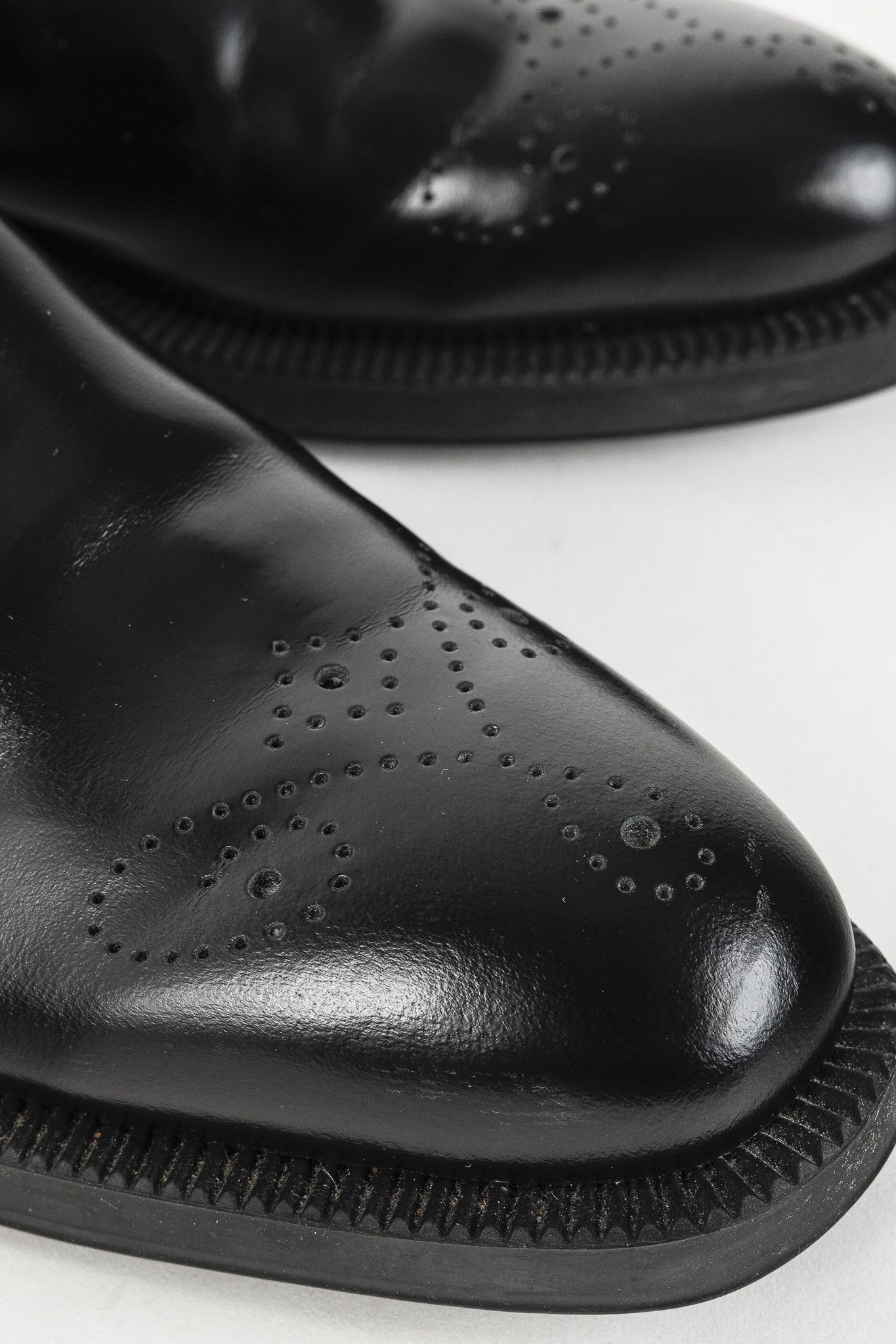 Prada Prada Black Brogue Chelsea Boots Size US 5.5 / IT 35.5 - 7 Thumbnail