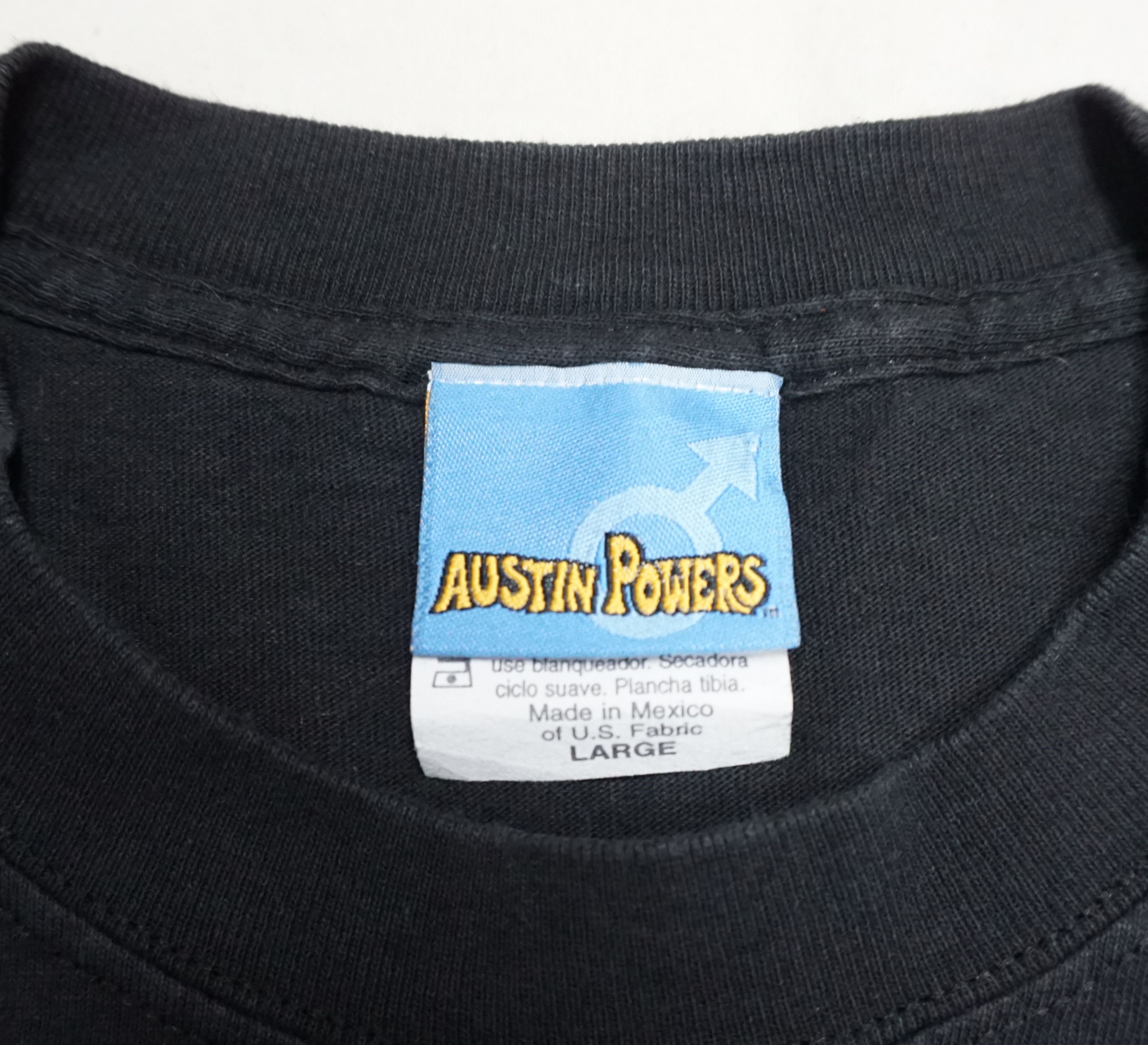 Vintage 00's Austin Powers "Mini Swinger" Promo T-shirt Size US L / EU 52-54 / 3 - 4 Thumbnail