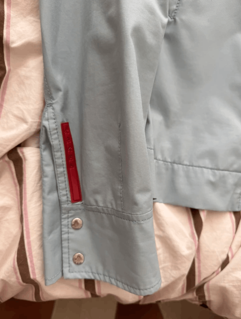 Prada Prada Jacket Gore tex Light Nylon coat trench Vintage Size S / US 4 / IT 40 - 4 Thumbnail