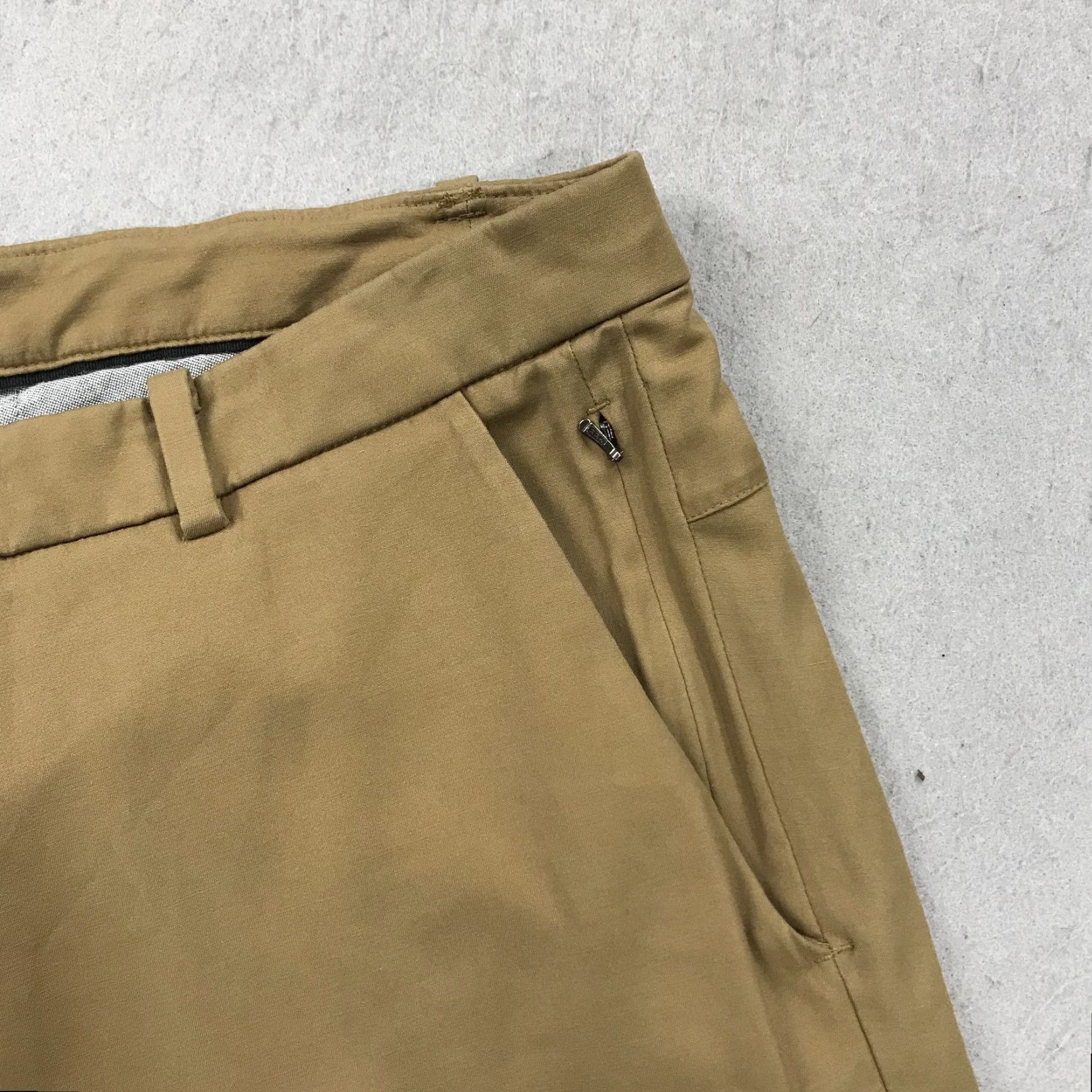Lululemon Lululemon Pants Mens 40x33 Brown Chino Office Casual Regular Size 40 Cotton Size US 40 / EU 56 - 4 Thumbnail