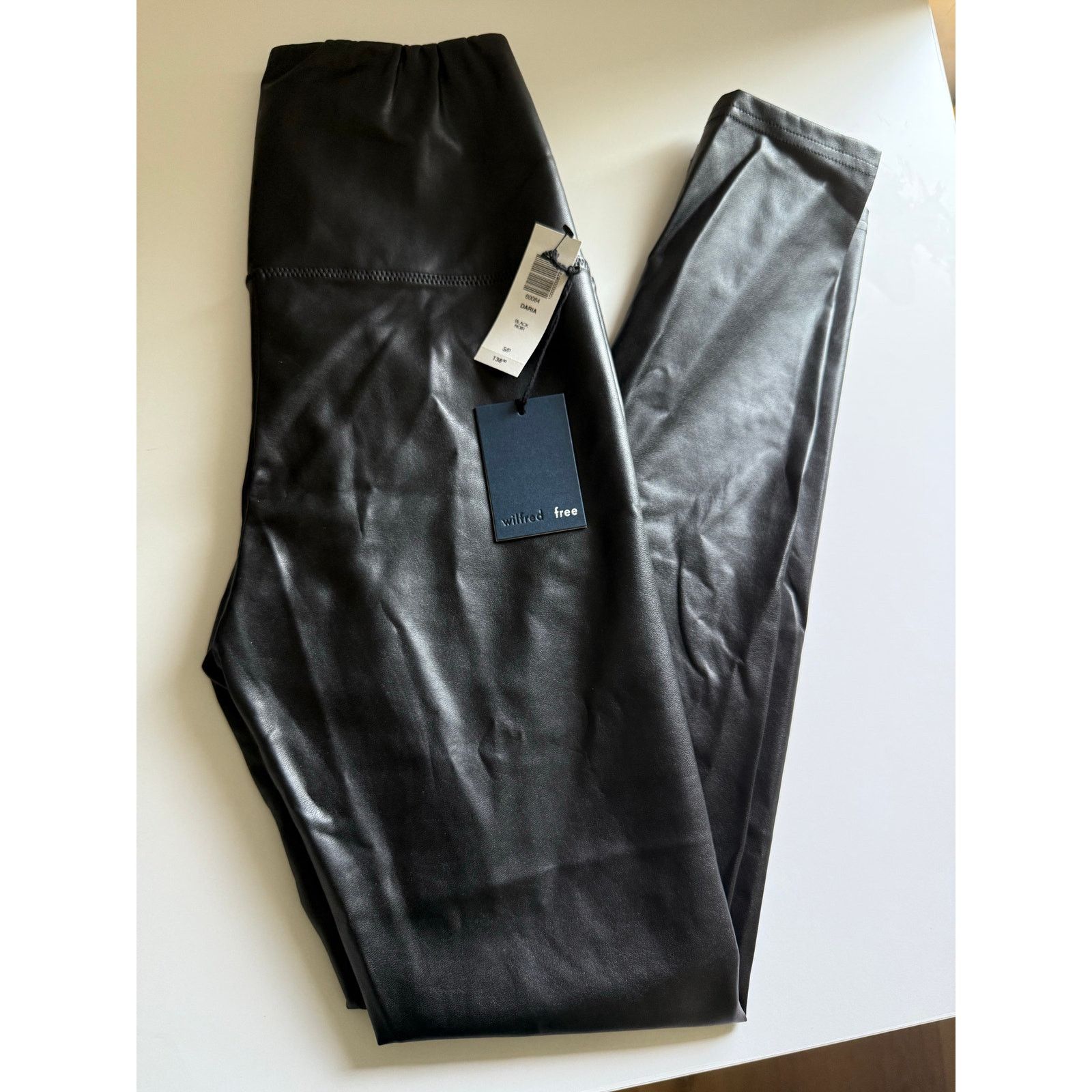 Aritzia $138 New Aritzia Wilfred Daria Faux Leather Leggings S Black Size 27" / US 4 / IT 40 - 4 Thumbnail