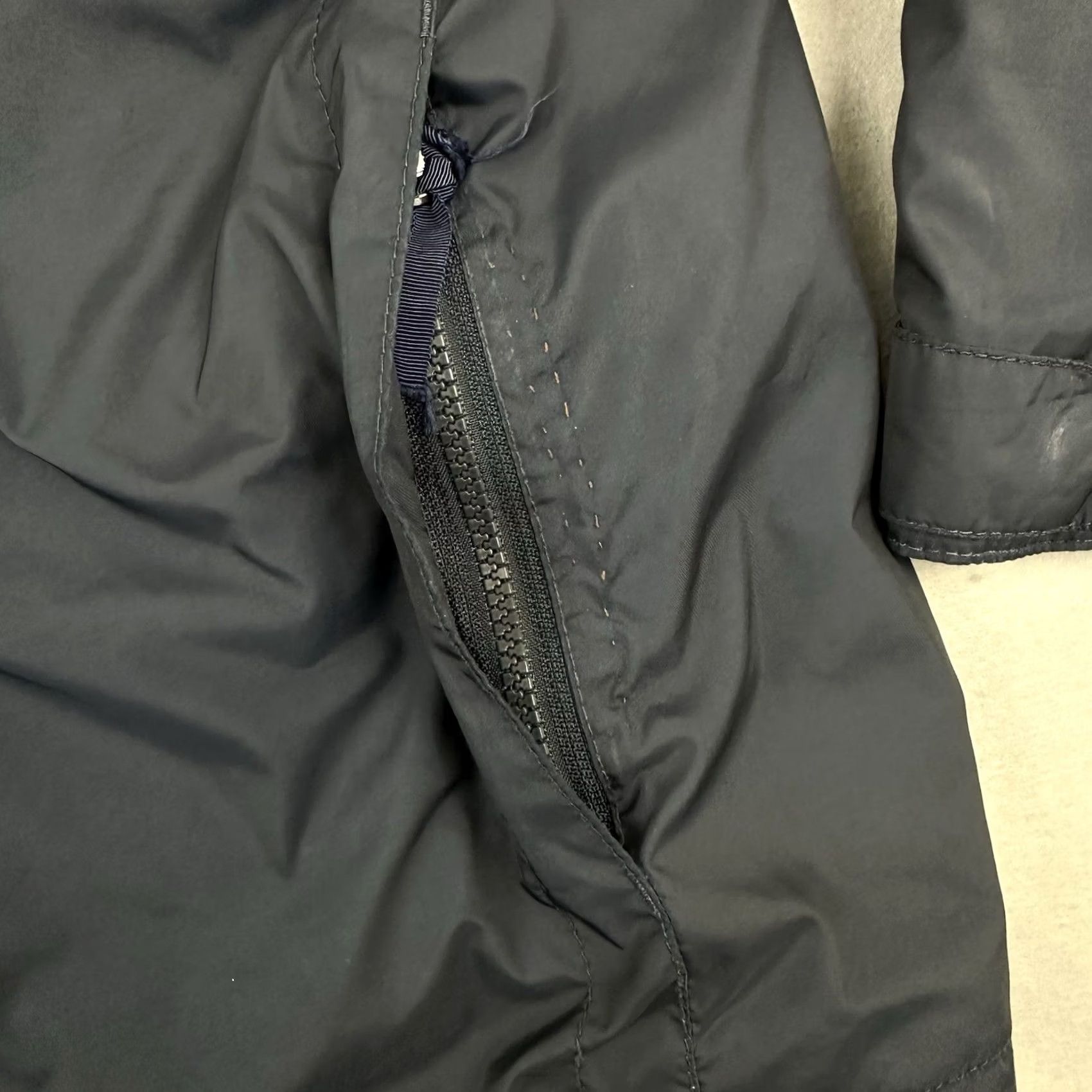 Polo Ralph Lauren VINTAGE Polo Ralph Lauren Coat Jacket Men Large Blue Windbreaker Hooded Full Zip Pockets Logo Casual Outdoor Winter Fall Spring L Mens Size US L / EU 52-54 / 3 - 5 Thumbnail