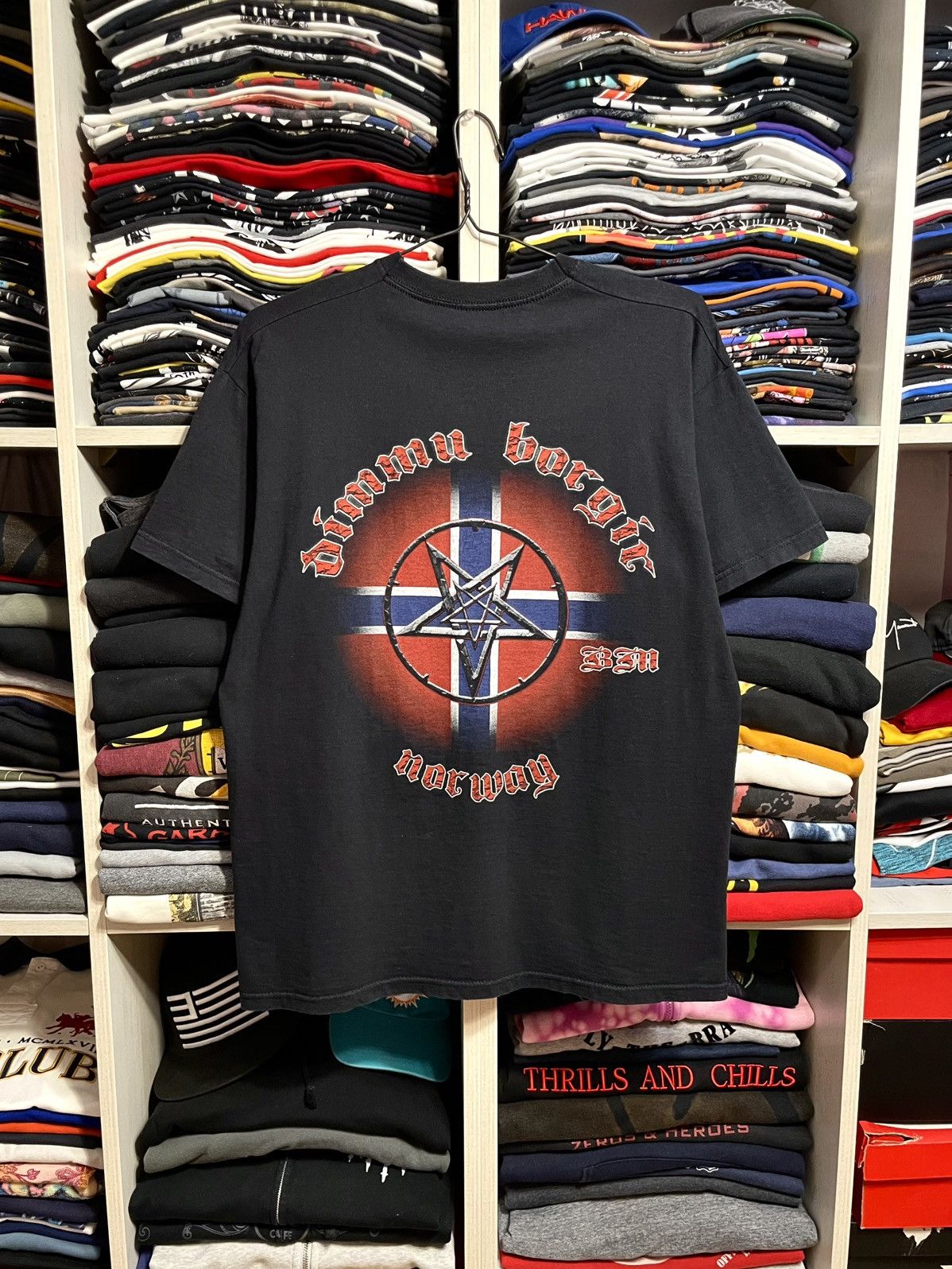 Band Tees Vintage Y2K Dimmu Borgir Death Metal Band T-Shirt Black Size US L / EU 52-54 / 3 - 1 Thumbnail