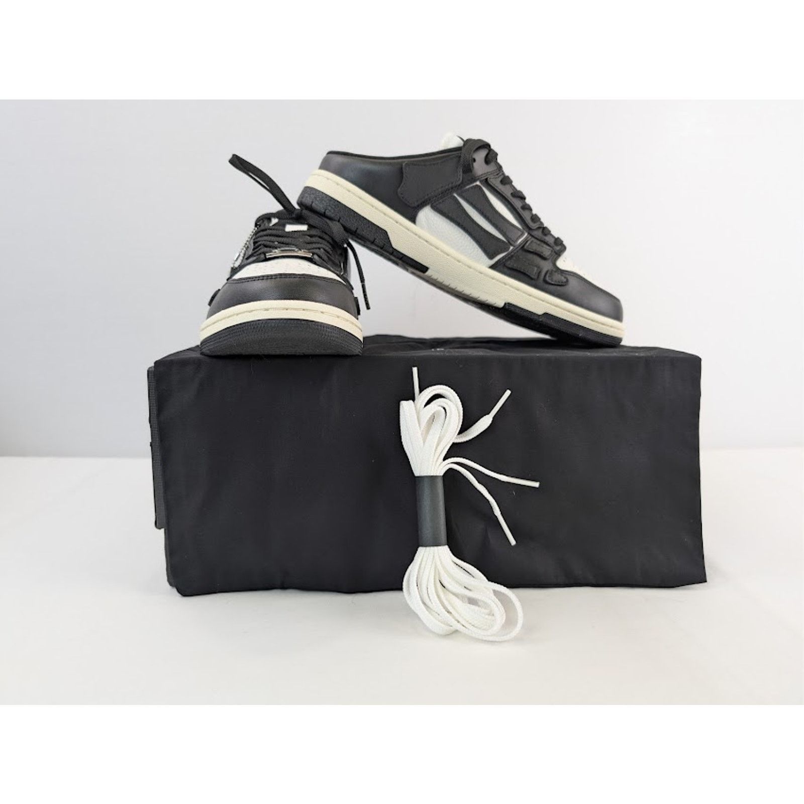 Amiri o1rshd1 Q:2 / Skel Low Top Mule Sneakers in Black / White Size US 11 / EU 44 - 20 Thumbnail
