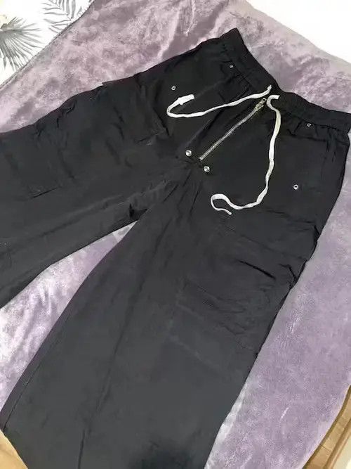 Japanese Brand Drawstring Black Cargo Pants Baggy Size US 30 / EU 46 - 4 Thumbnail