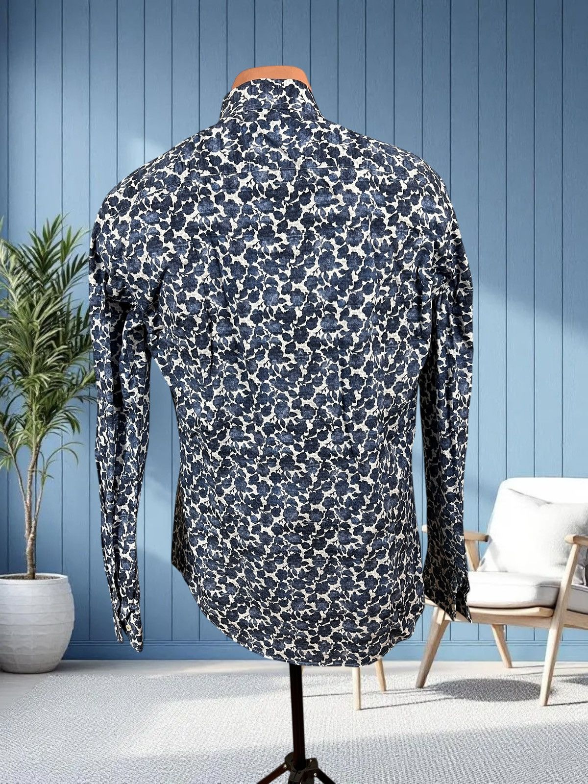 SAND Sand Copenhagen floral shirt size M/L Size US M / EU 48-50 / 2 - 4 Thumbnail