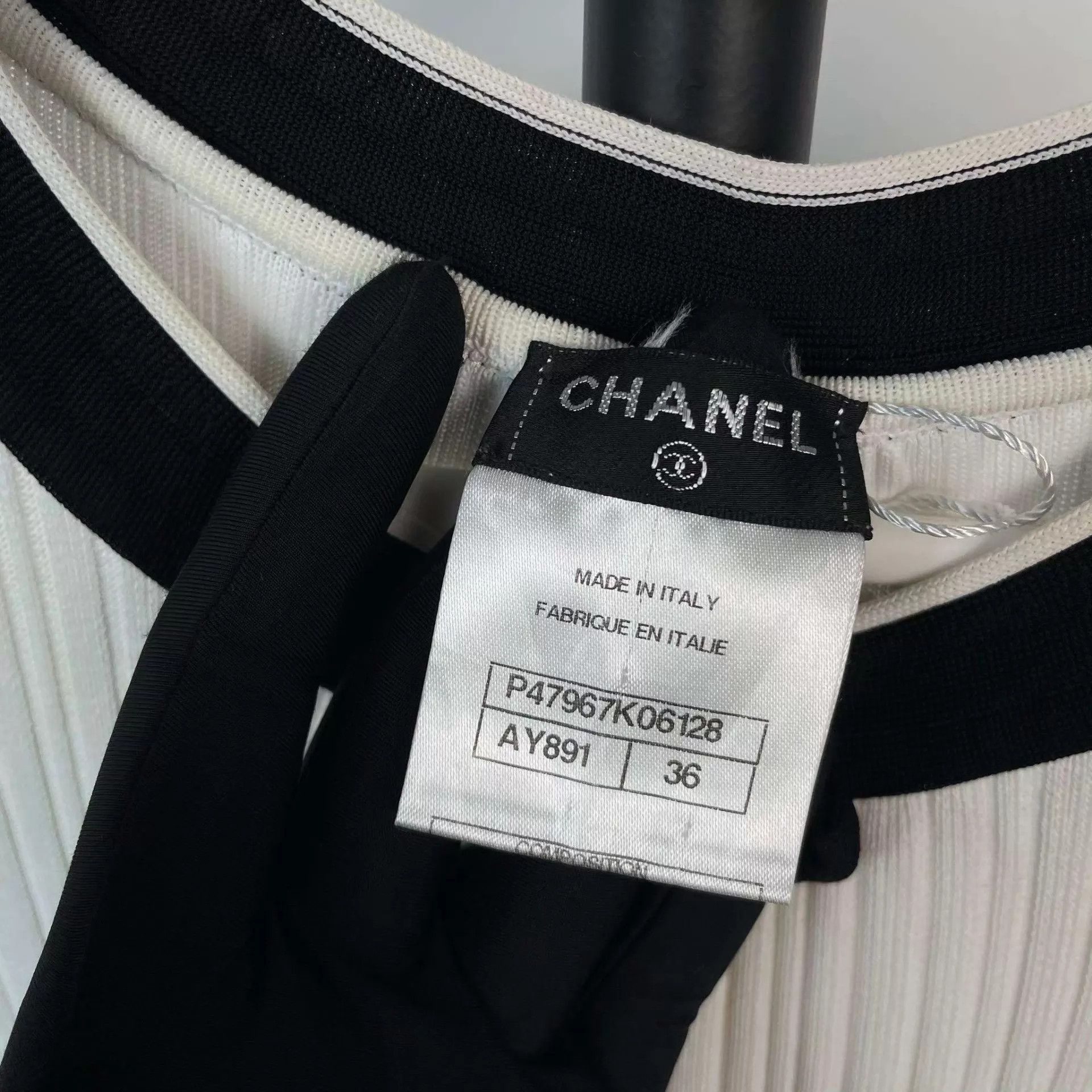 Chanel CHANEL Women's Black & White Bow Knit Dress Size XS / US 0-2 / IT 36-38 - 3 Thumbnail