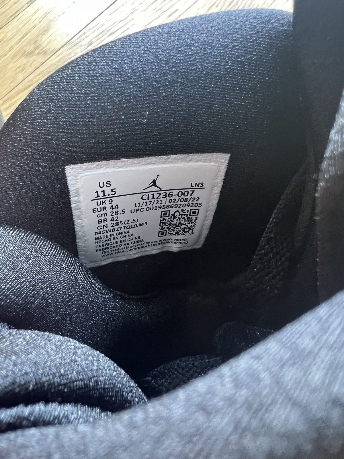 Jordan Brand Brand New Air Jordan 8 Retro ‘Taxi’ Size US 10 / EU 43 - 7 Thumbnail