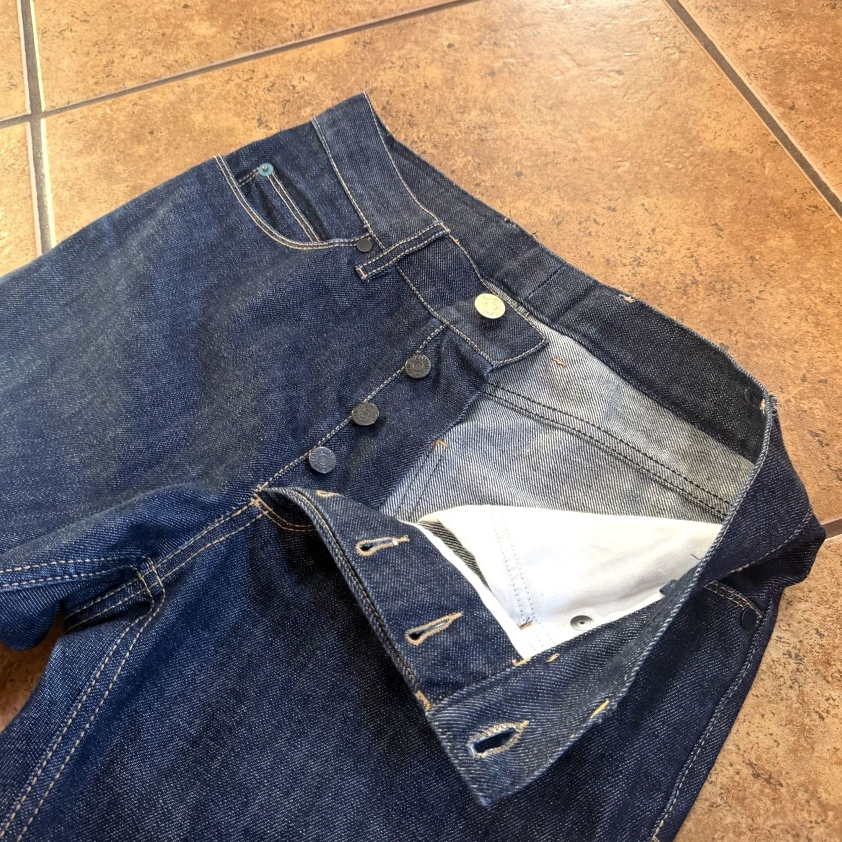 Lanvin Lanvin En Bleu Men’s Jeans Slim Straight 28 X 28 Blue Cotton Stretch Denim Regular Size 28 Mens Jeans - Lanvin - Size 28 - Slim Fit - Blue Size US 28 / EU 44 - 2 Thumbnail
