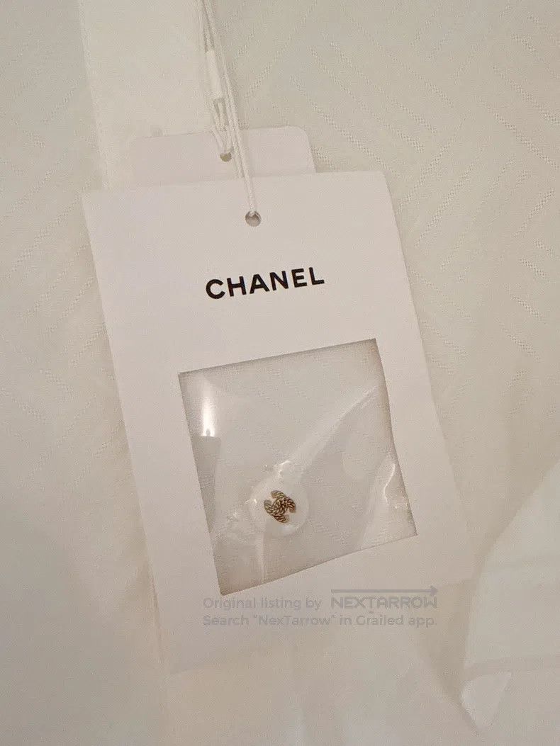 Chanel Chanel 23B Autumn and Winter Preview White Dark Patterned Size XS / US 0-2 / IT 36-38 - 9 Thumbnail