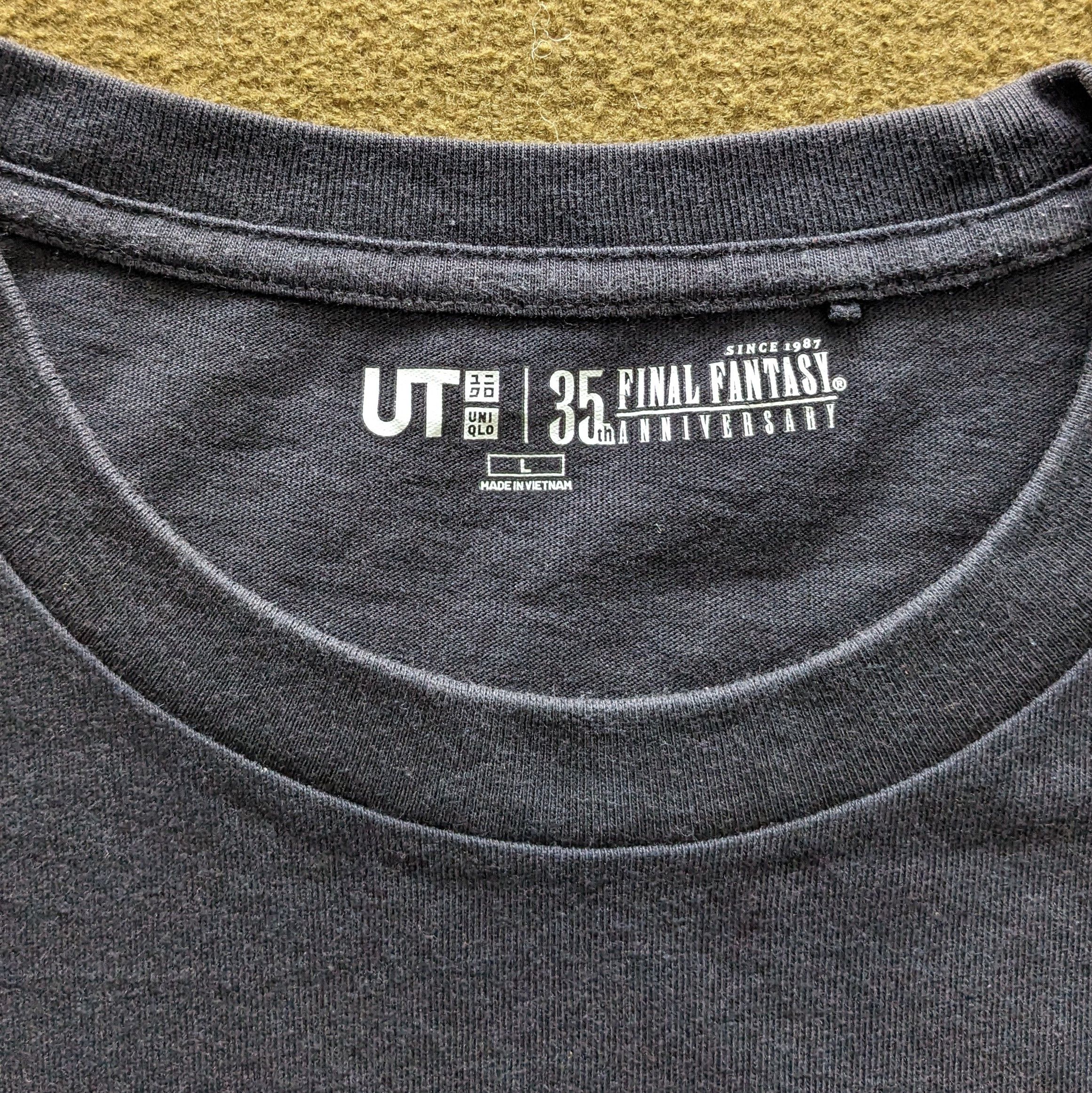 Uniqlo Vintage Final Fantasy XVII Anniversary Game T-shirt Size US L / EU 52-54 / 3 - 5 Thumbnail