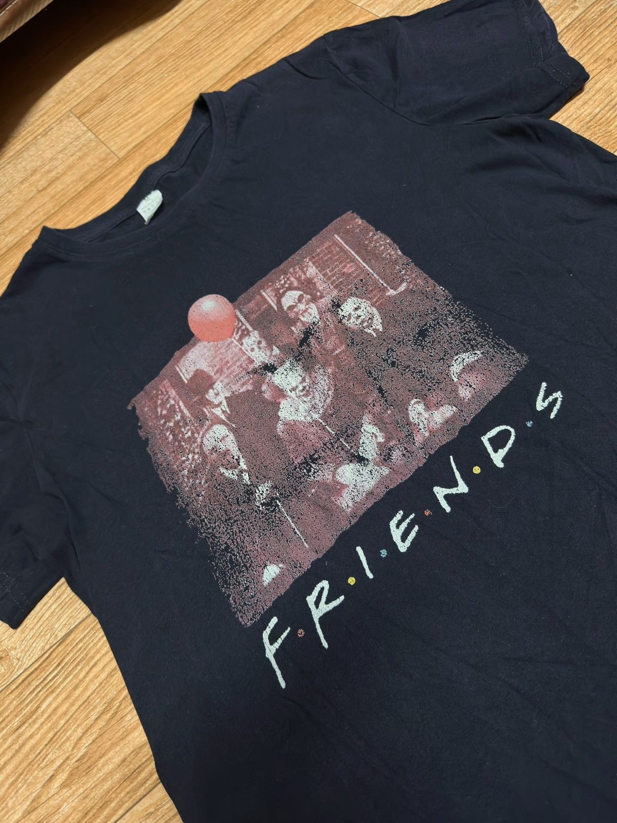 Expert Horror Helloween Horror f.r.i.e.n.d.s T-Shirt Size US M / EU 48-50 / 2 - 4 Thumbnail