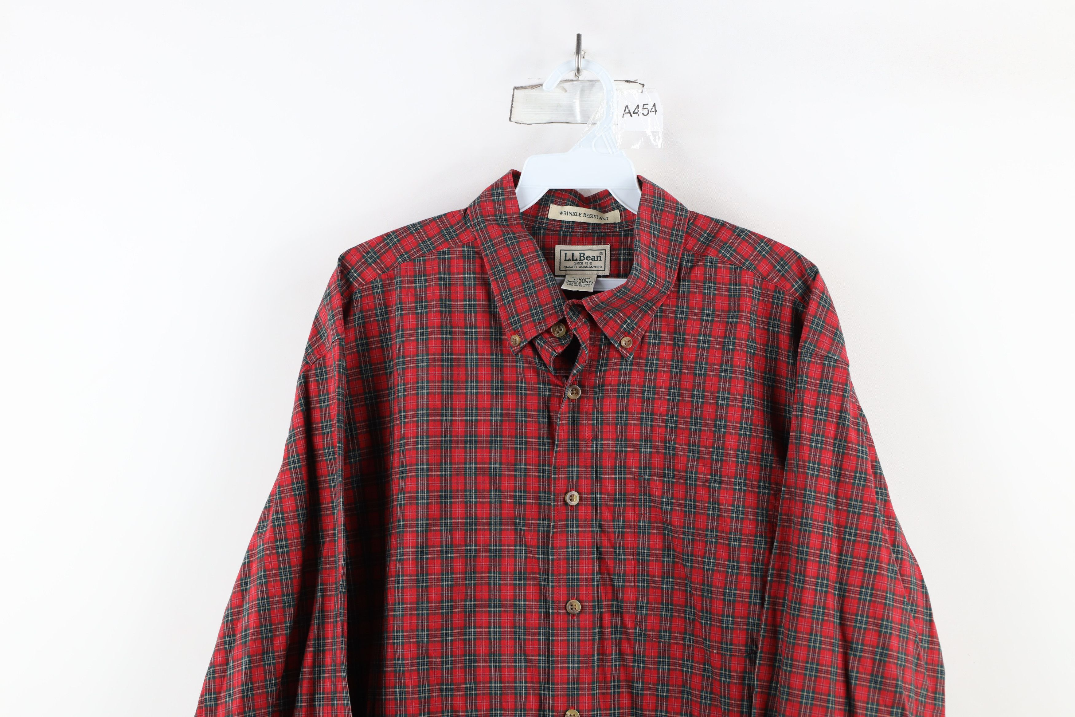 L.L. Bean × Vintage Vintage LL Bean Wrinkle Resistant Collared Button Down Shirt Size US L / EU 52-54 / 3 - 2 Thumbnail