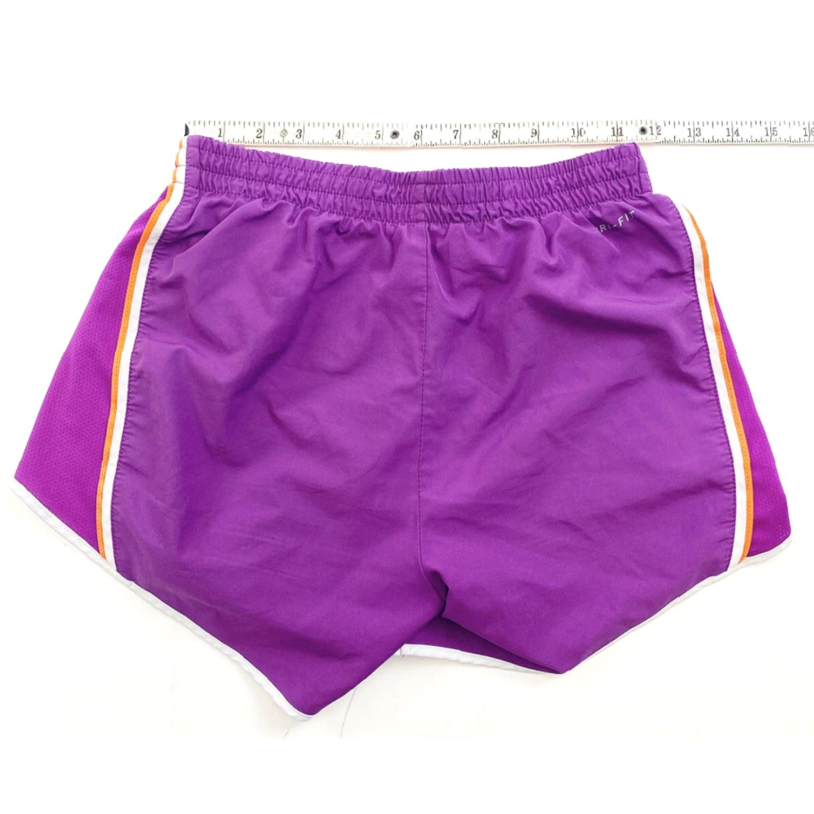 Nike VINTAGE Nike Running Shorts Womens XS Pink Size 26" / US 2 / IT 38 - 2 Thumbnail