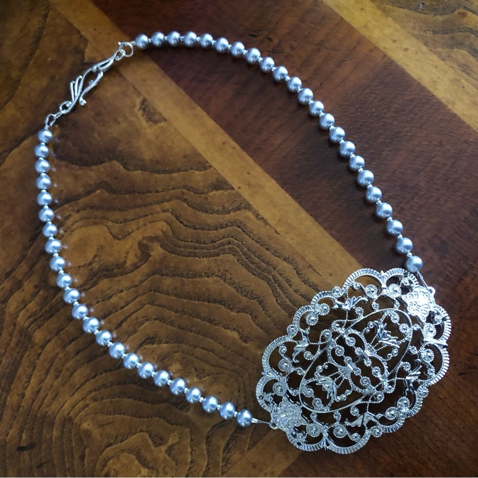 Handmade Handcrafted repurpose large silver filigree Pearl necklace Size ONE SIZE - 8 Thumbnail