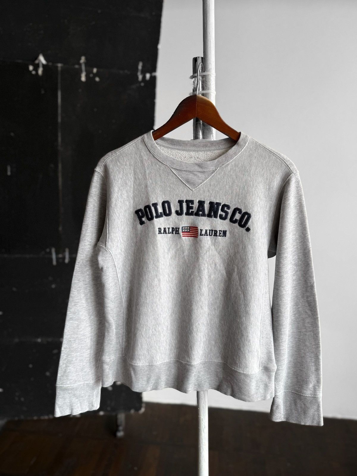 Ralph Lauren Polo Jeans Ralph Lauren Womens Vintage Sweatshirt Grey Logo Size M / US 6-8 / IT 42-44 - 1 Thumbnail