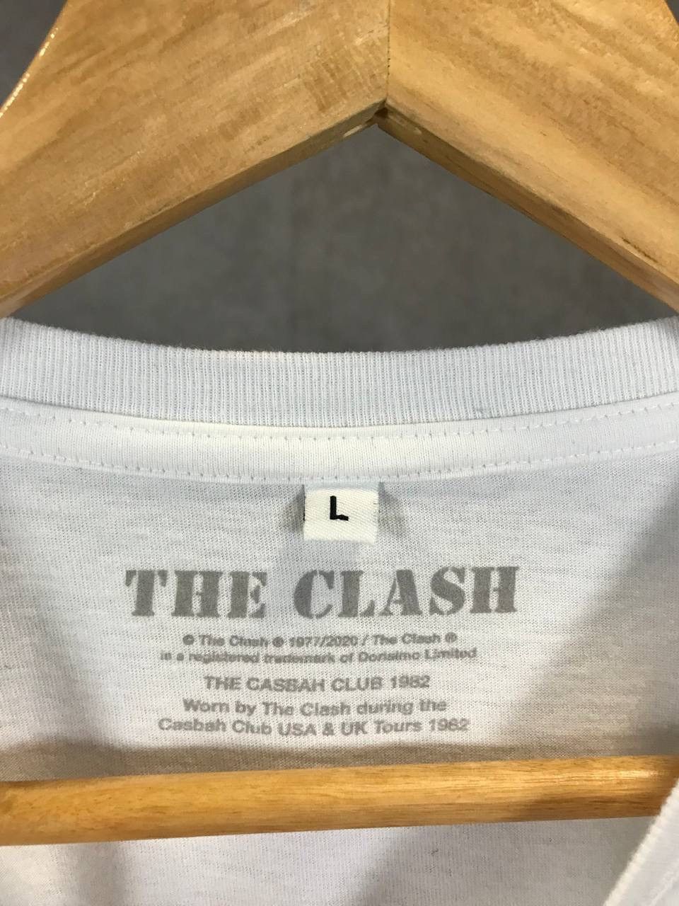 Band Tees The Clash rock band tee Size US L / EU 52-54 / 3 - 4 Thumbnail