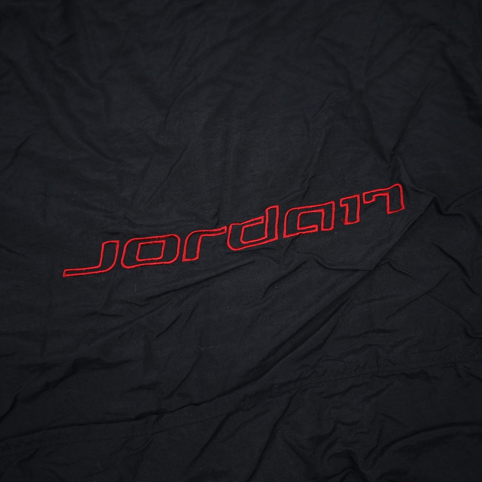 Jordan Brand × Nike × Vintage Vintage Nike Air Jordan Bred Spellout Windbreaker Jacket Size US XL / EU 56 / 4 - 10 Thumbnail