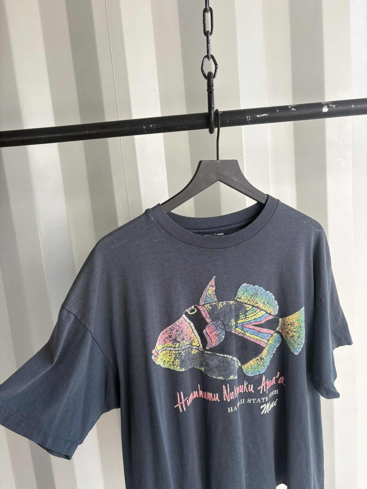 Vintage Vintage Maui Hawaii Shirt Distressed Faded Grunge Boxy Band Size US L / EU 52-54 / 3 - 4 Thumbnail
