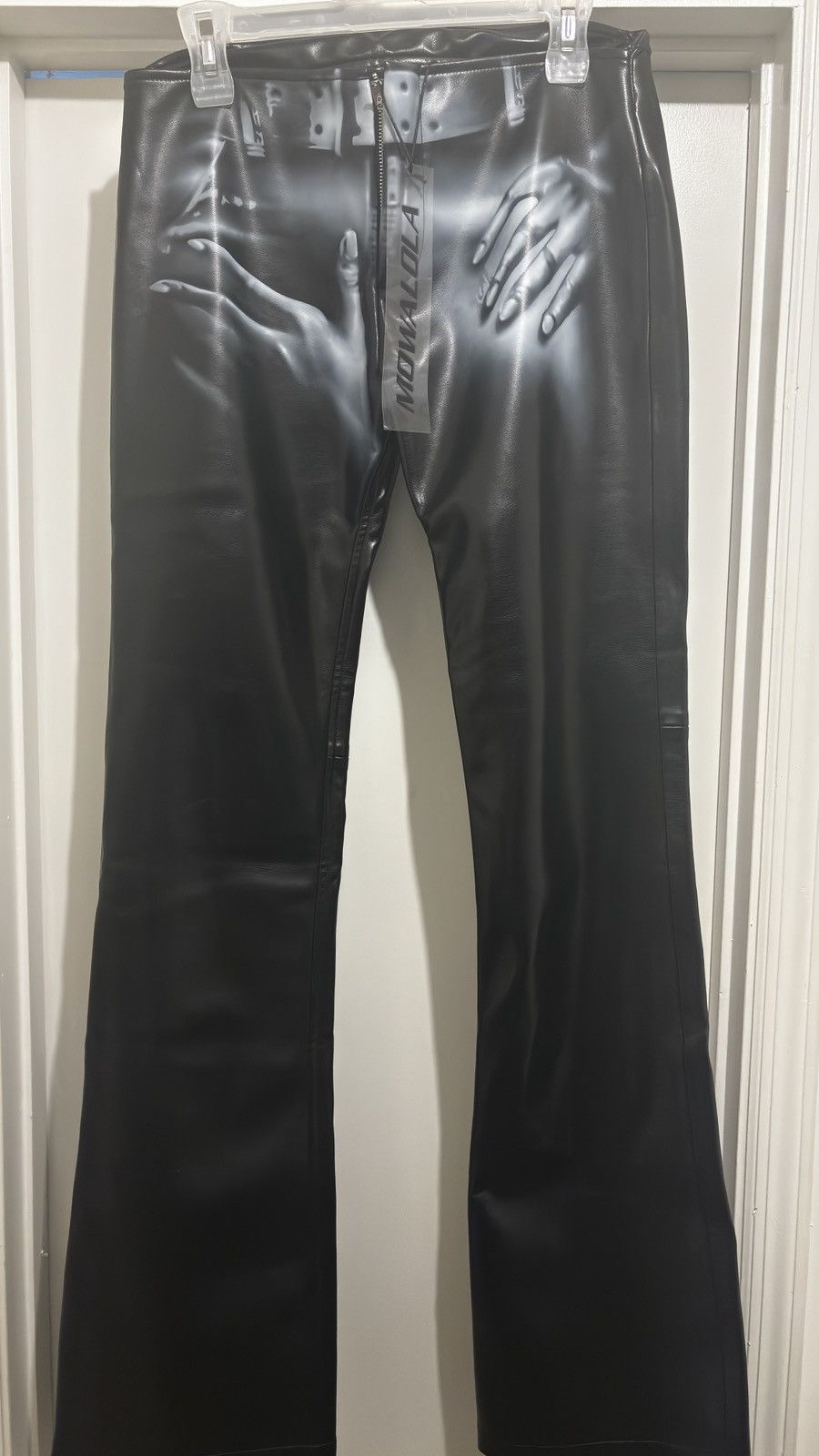 Mowalola Mowalola “Stone” Airbrushed Pants Size US 26 / EU 42 - 1 Thumbnail