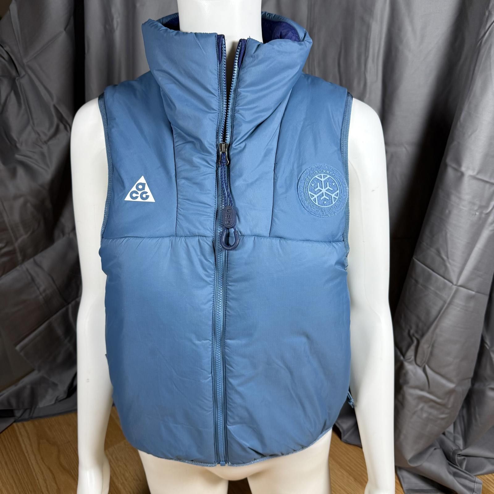 Nike Nike ACG Beijing Olympics Puffer Vest Therma Fit Womens M Size M / US 6-8 / IT 42-44 - 1 Thumbnail