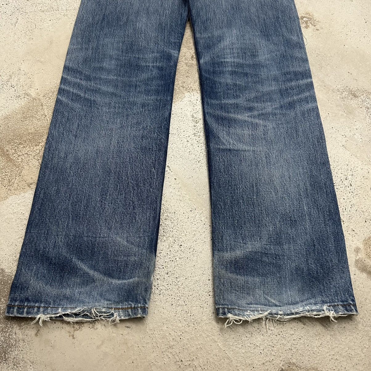 Levi's Vintage Levis 501 Distressed Faded Straight Leg Size US 28 / EU 44 - 9 Thumbnail