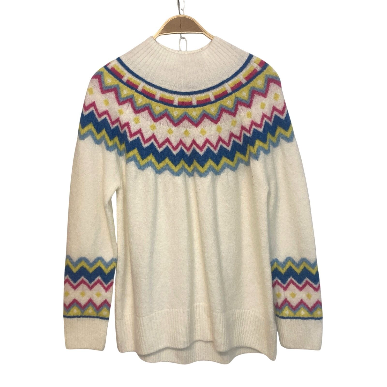 Vince Camuto Vince Camuto Ivory Fair Isle Cozy Winter Knit Sweater Size M / US 6-8 / IT 42-44 - 1 Thumbnail