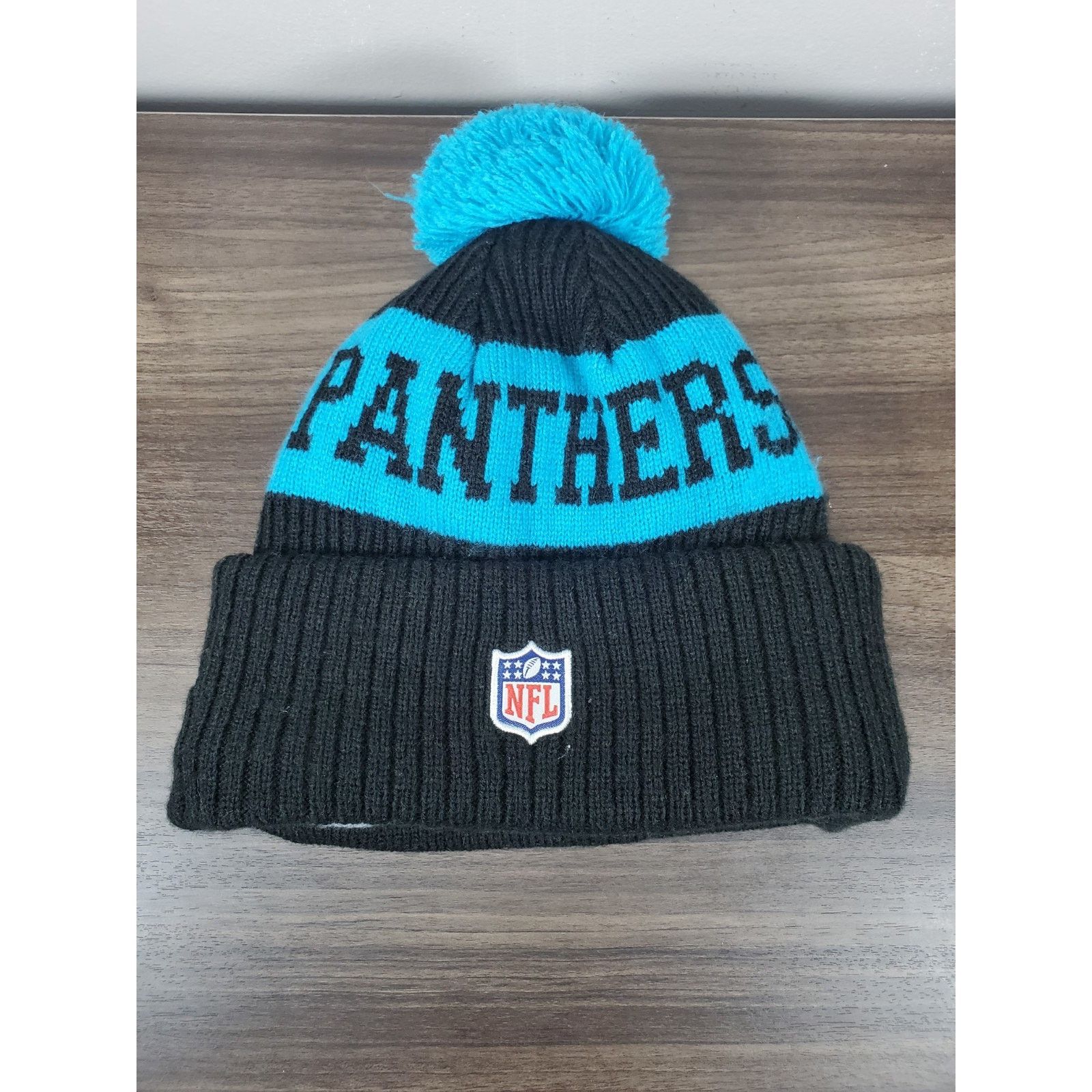 NFL × New Era Carolina Panthers Winter Hat Blue & Black Knit Pom Beanie NC Size ONE SIZE - 3 Thumbnail