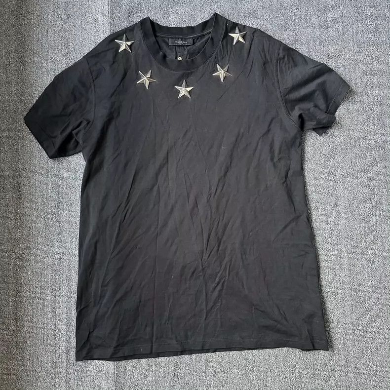 Givenchy Givenchy Black Metal Star Short Sleeve Tee - dmc Size US S / EU 44-46 / 1 - 1 Thumbnail