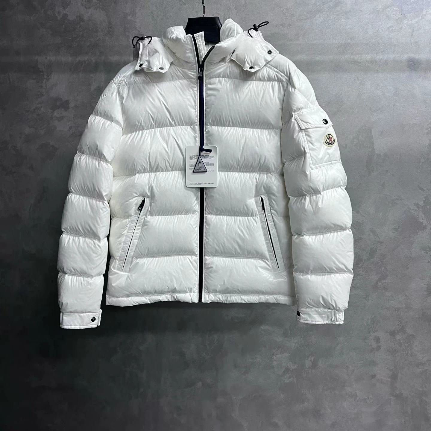Moncler Moncler White Hooded Down Jacket Size L / US 10 / IT 46 - 1 Thumbnail