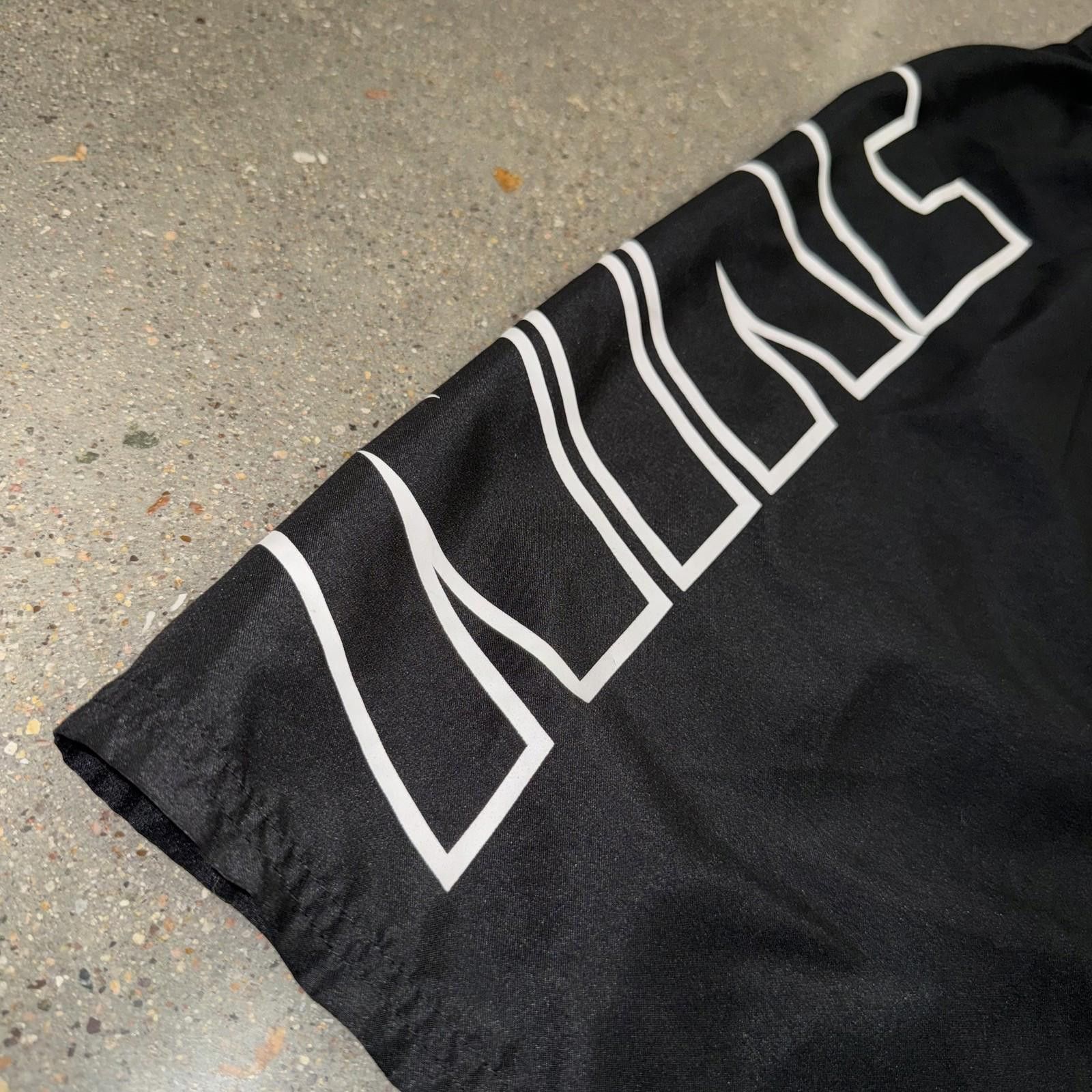 Nike Nike Shorts Mens XL Black Spell Out Swim Trunks Athletic New Size US 36 / EU 52 - 9 Thumbnail