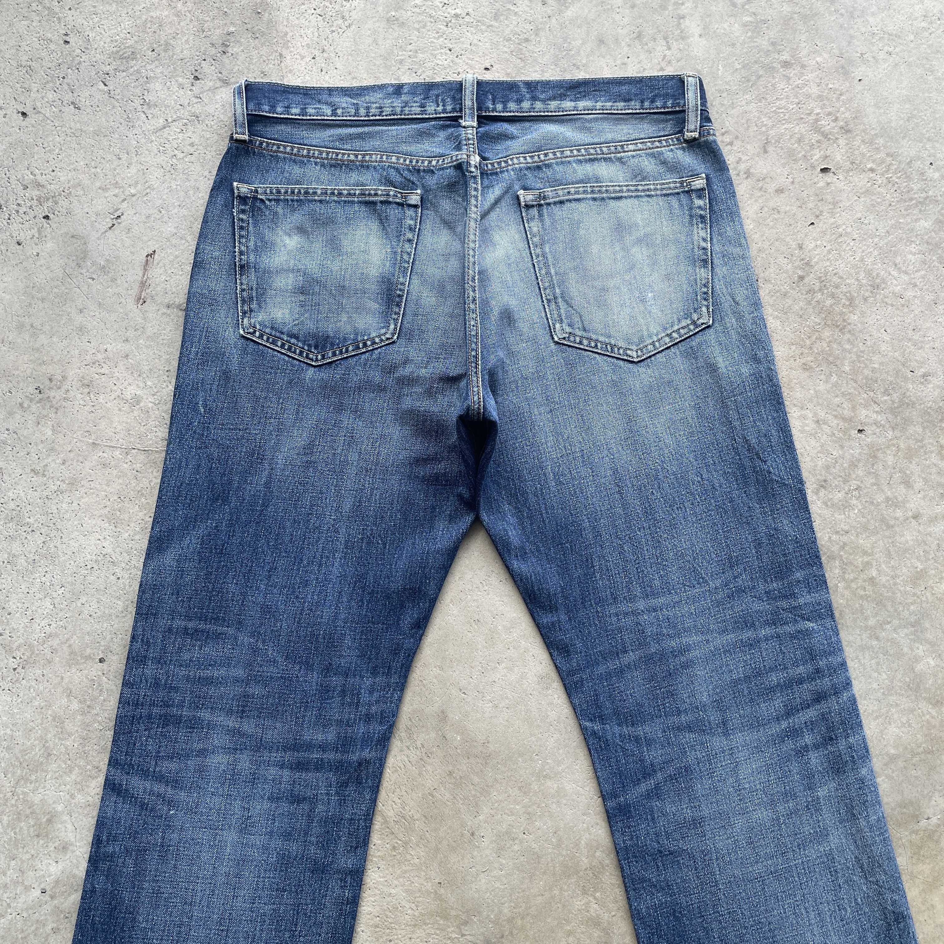 Japanese Brand VINTAGE JAPANESE DISTRESSED FADED JEANS PANTS DENIM W35 Size US 35 - 9 Thumbnail