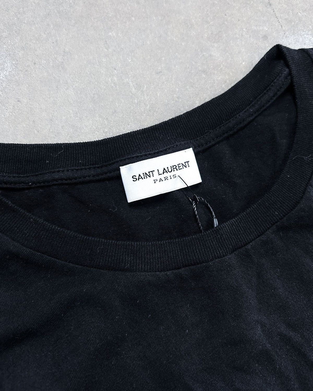 Saint Laurent Paris ANIMAL PRINT SCRIPT T-SHIRT Size US S / EU 44-46 / 1 - 3 Thumbnail