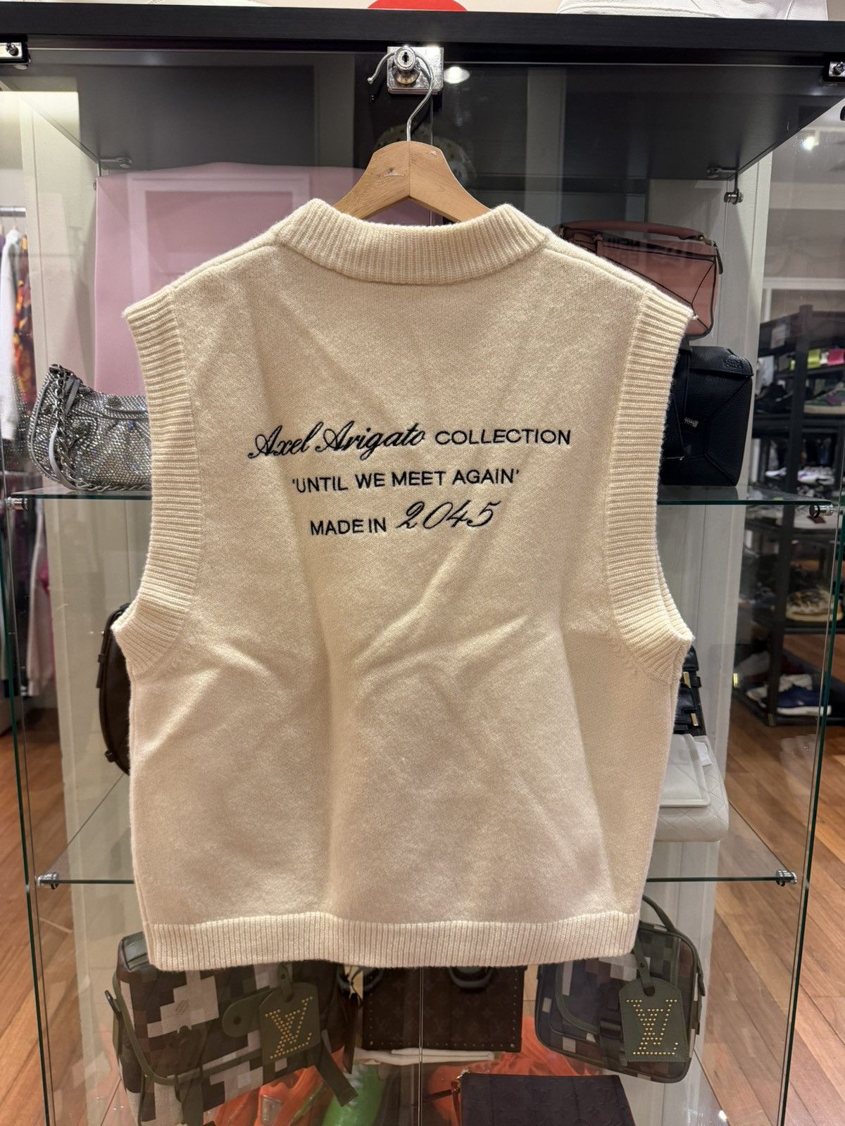Axel Arigato Axel Arigato V Neck Memo Vest - Off-White Size US S / EU 44-46 / 1 - 2 Thumbnail