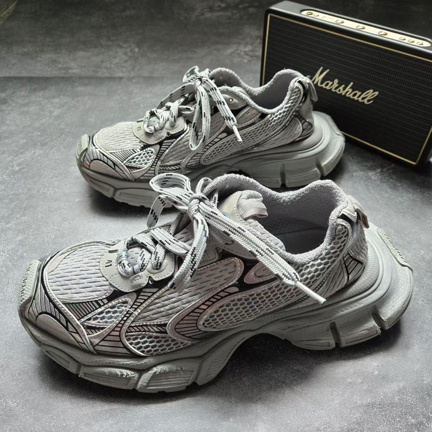 Balenciaga Balenciaga Silver Lowtop Sneakers XXXL Men Size US 10 / EU 43 - 1 Thumbnail