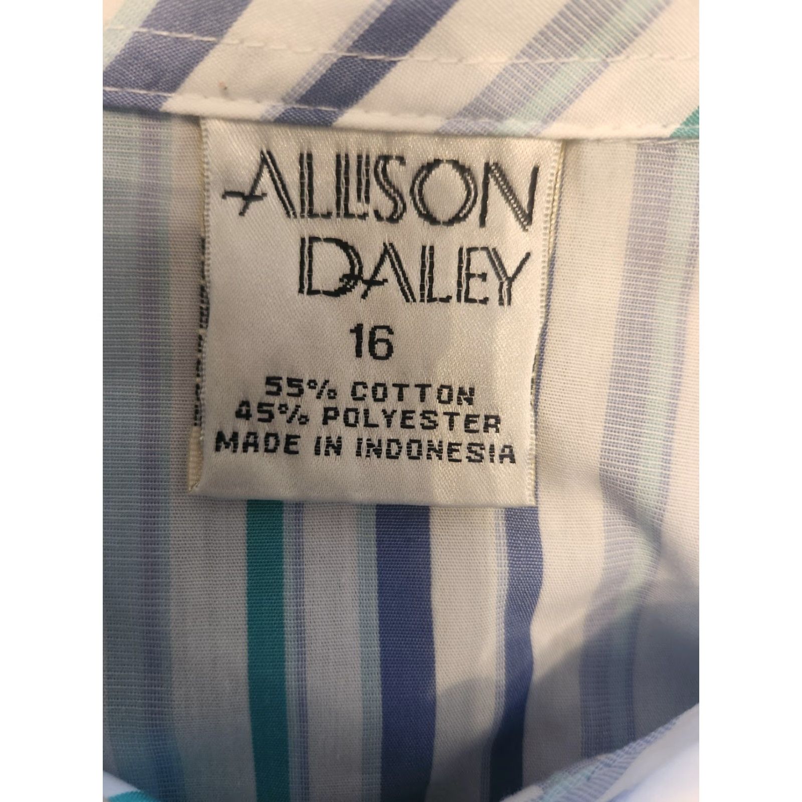 Vintage Vintage Allison Daley White Blue Stripe Button Up Top Shirt 16 Blue Cotton Blend 1980s Womens Shirt Size XXL / US 16-18 / IT 52-54 - 6 Thumbnail
