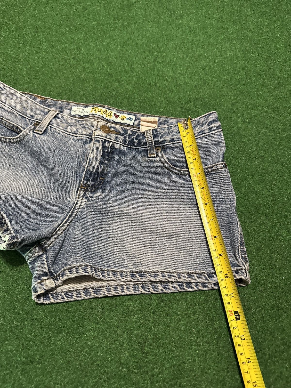 Vintage Mudd Vintage Denim Shorts 13 32 Waist 3” Jorts Y2K Grunge Size 32" / US 10 / IT 46 - 7 Thumbnail