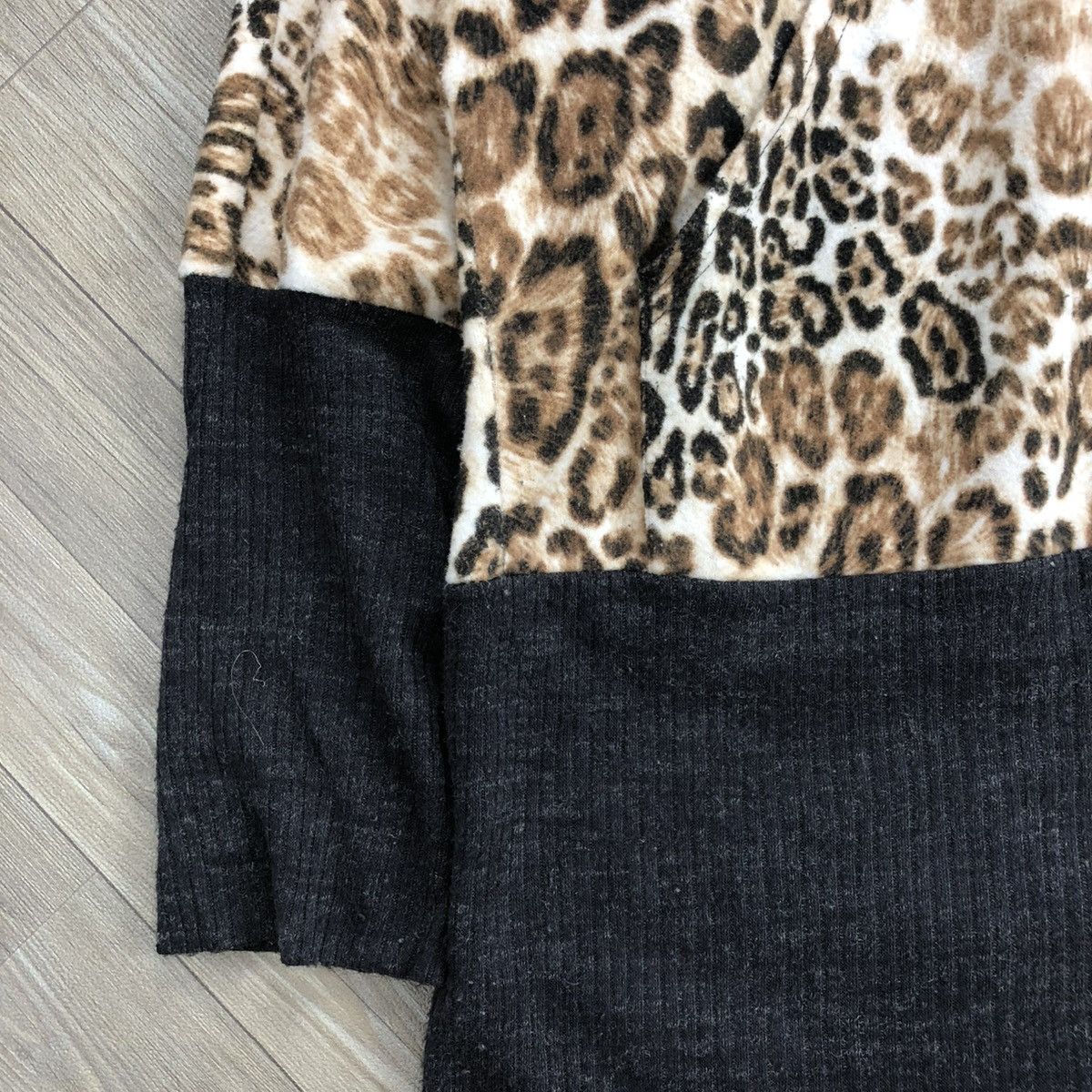 If Six Was Nine × Japanese Brand × Le Grande Bleu (L.G.B.) 2000s Hysteric Glamour Gothic LGB Leopard Fur ZipHoodie Long Size US M / EU 48-50 / 2 - 7 Thumbnail