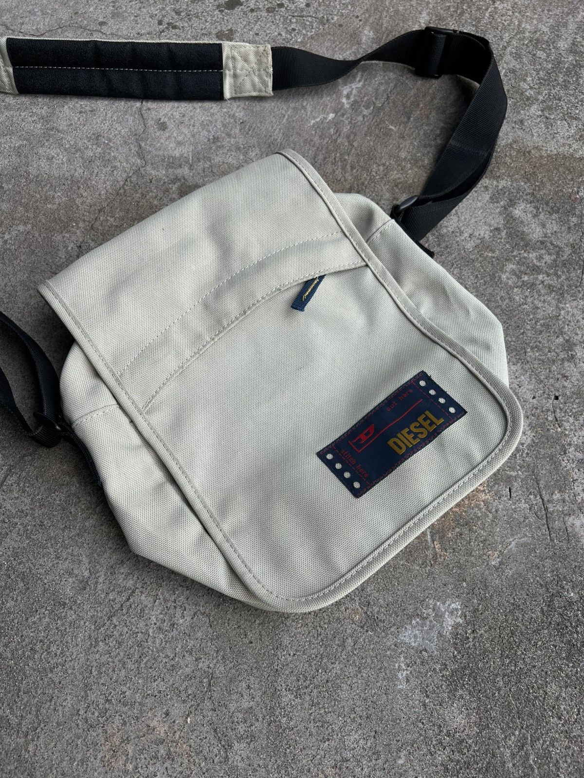 Diesel Crazy Vintage Diesel OG Bag Avant Garde Style Opium Y2k Size ONE SIZE - 2 Thumbnail
