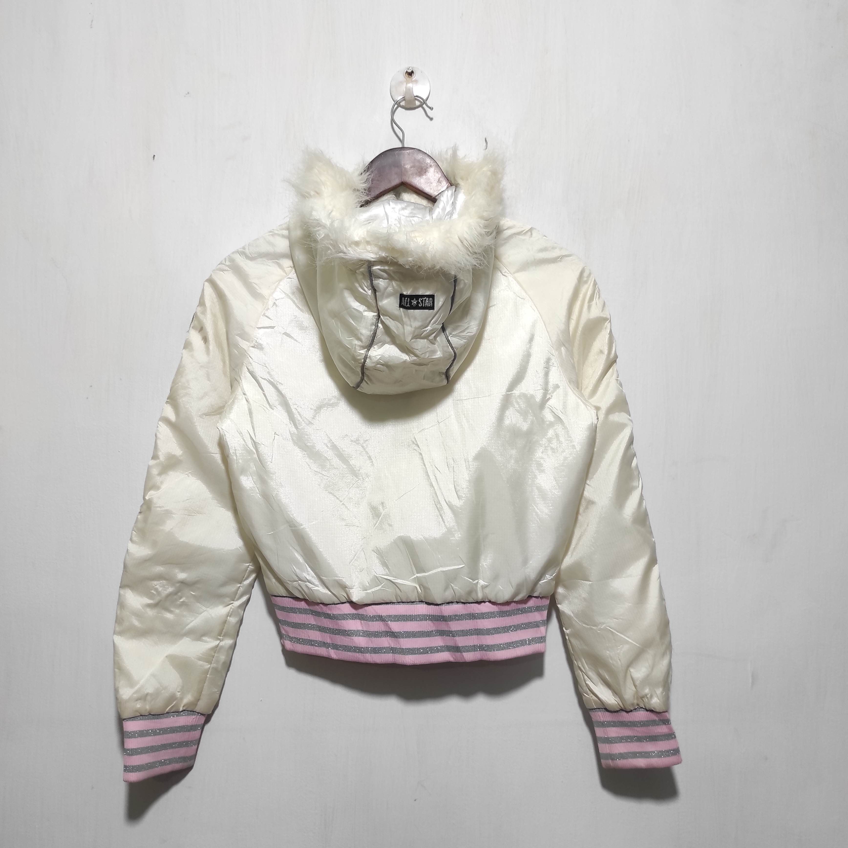 Converse Converse Fur Hoodie Jacket i6w9 style Size S / US 4 / IT 40 - 18 Thumbnail