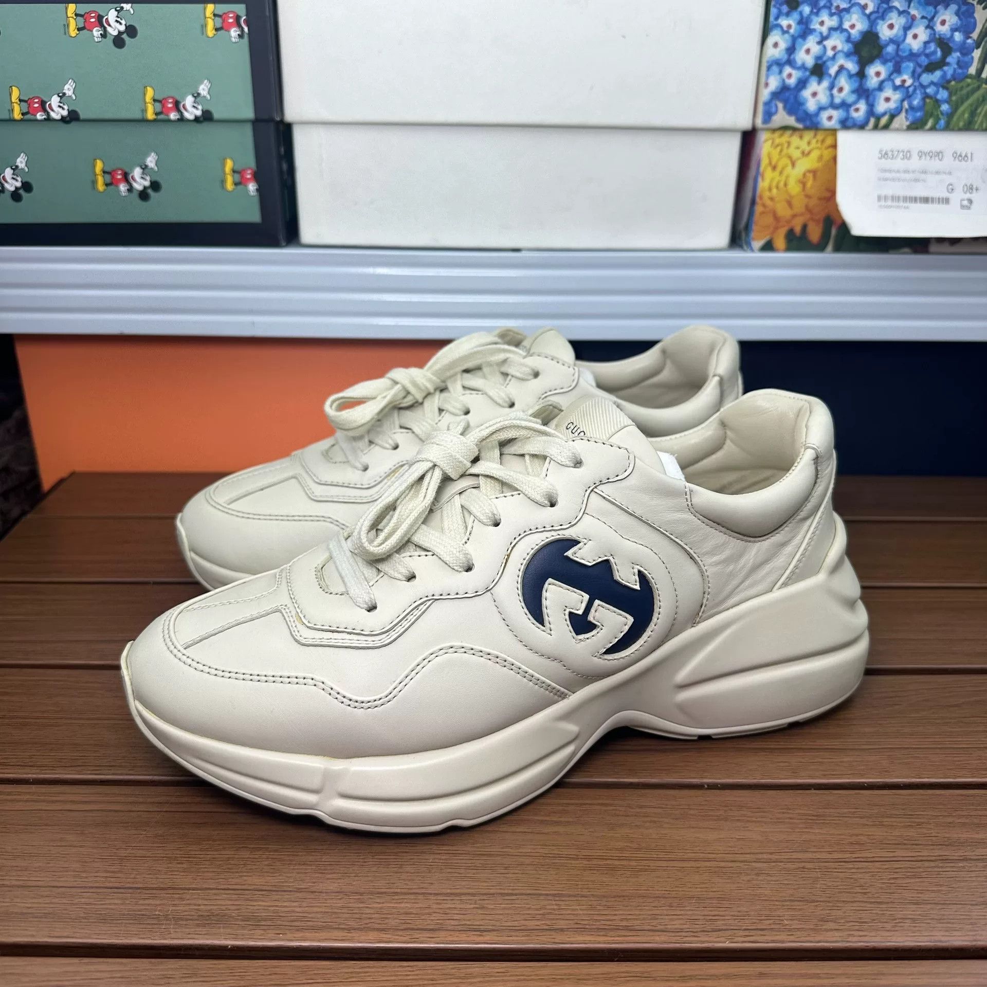 Gucci Gucci Leather White Lowtop Sneakers 8 Men Size US 8 / EU 41 - 1 Thumbnail