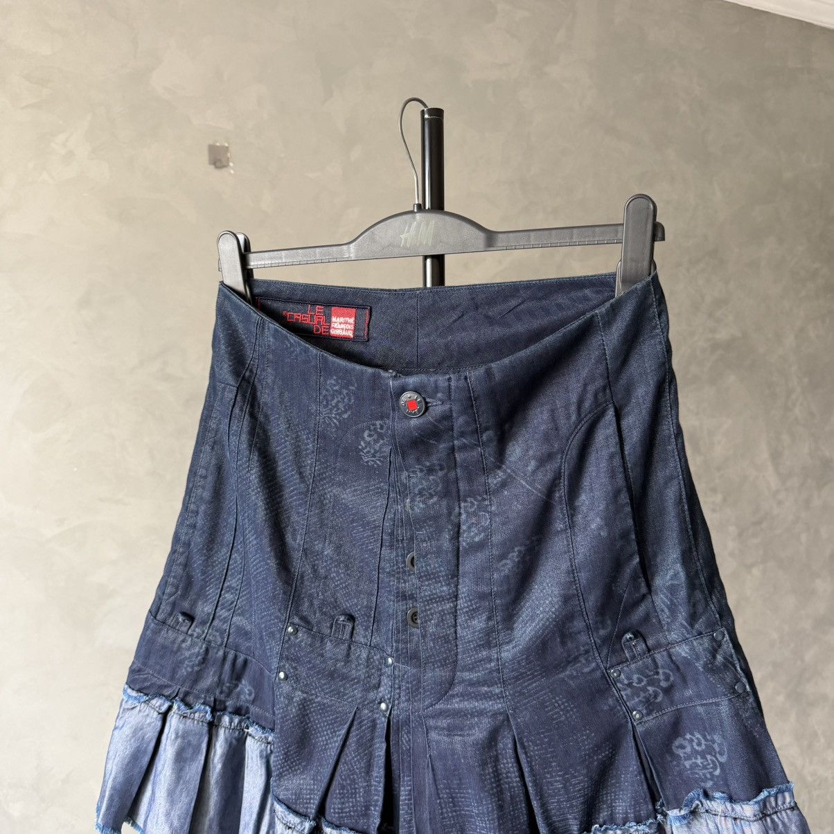 Marithe + Francois Girbaud Y2K Marithe Francois Girbaud Pleated Denim Skirt Size 25" / US 0 / IT 36 - 2 Thumbnail
