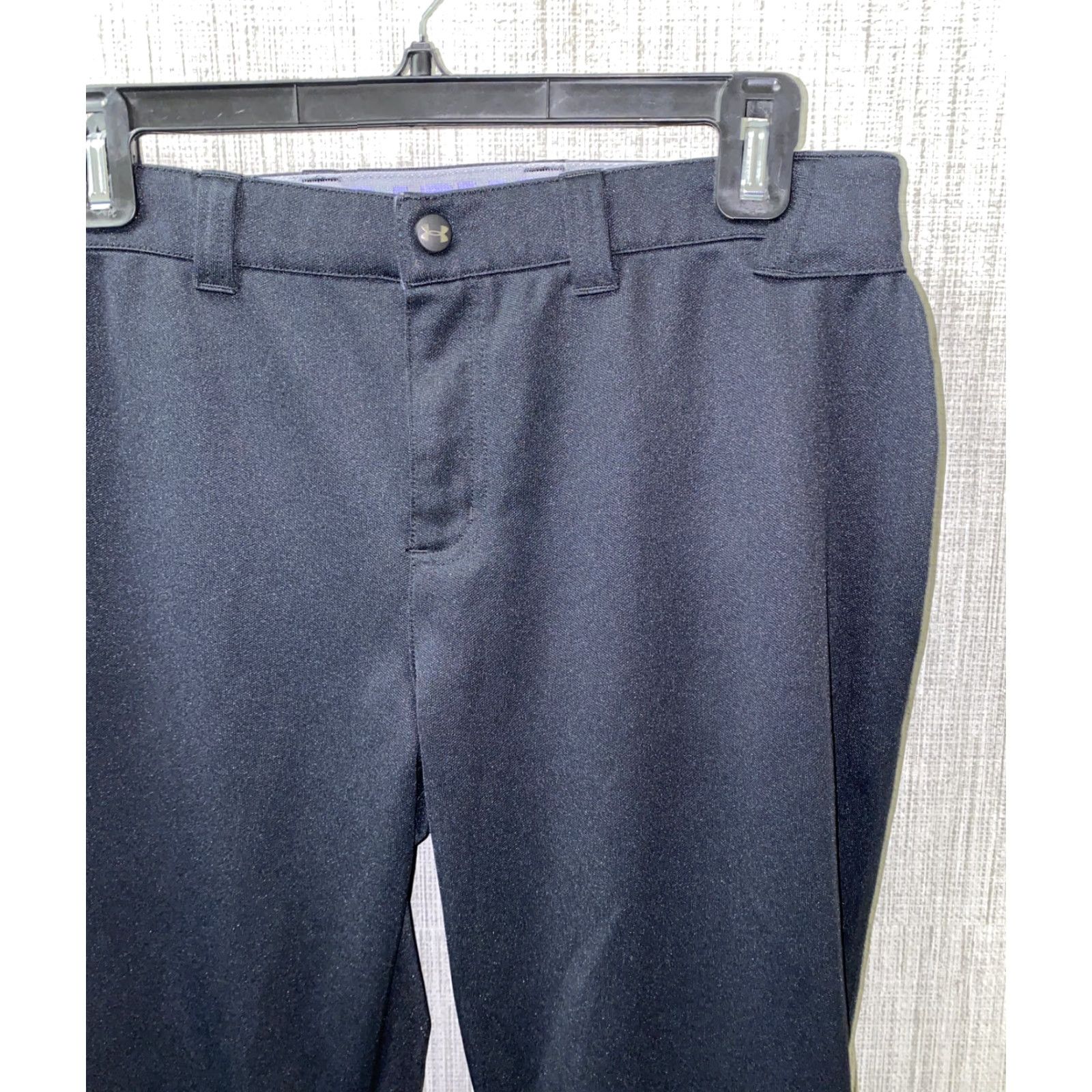 Under Armour Under Armour Womens Black Polyester Golf Capris Size M(Actual 30 X 21) Size ONE SIZE - 2 Thumbnail