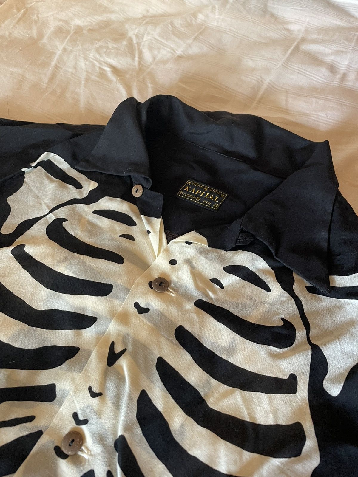 Japanese Brand × Kapital Kapital Bones Black Silk Aloha Shirt Size US XXL / EU 58 / 5 - 3 Thumbnail
