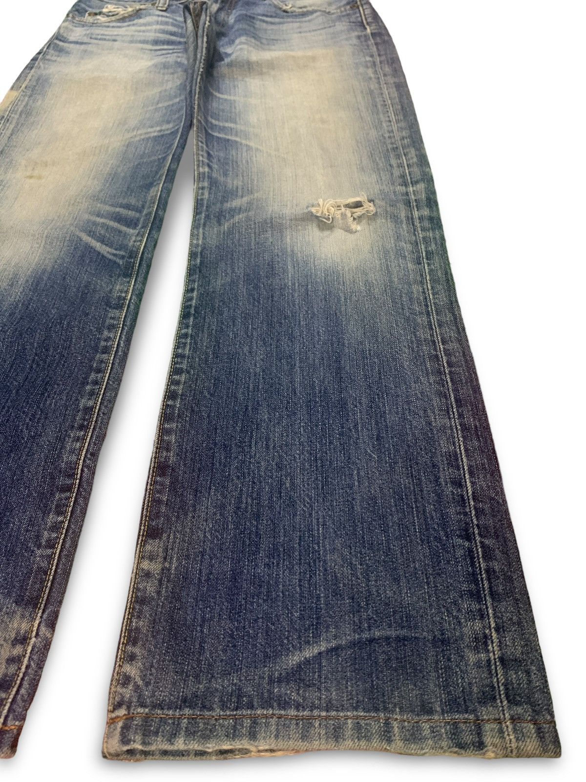 Uniqlo Vintage Uniqlo Blue Wash Distressed Baggy Jeans 32x30 Size US 32 / EU 48 - 7 Thumbnail