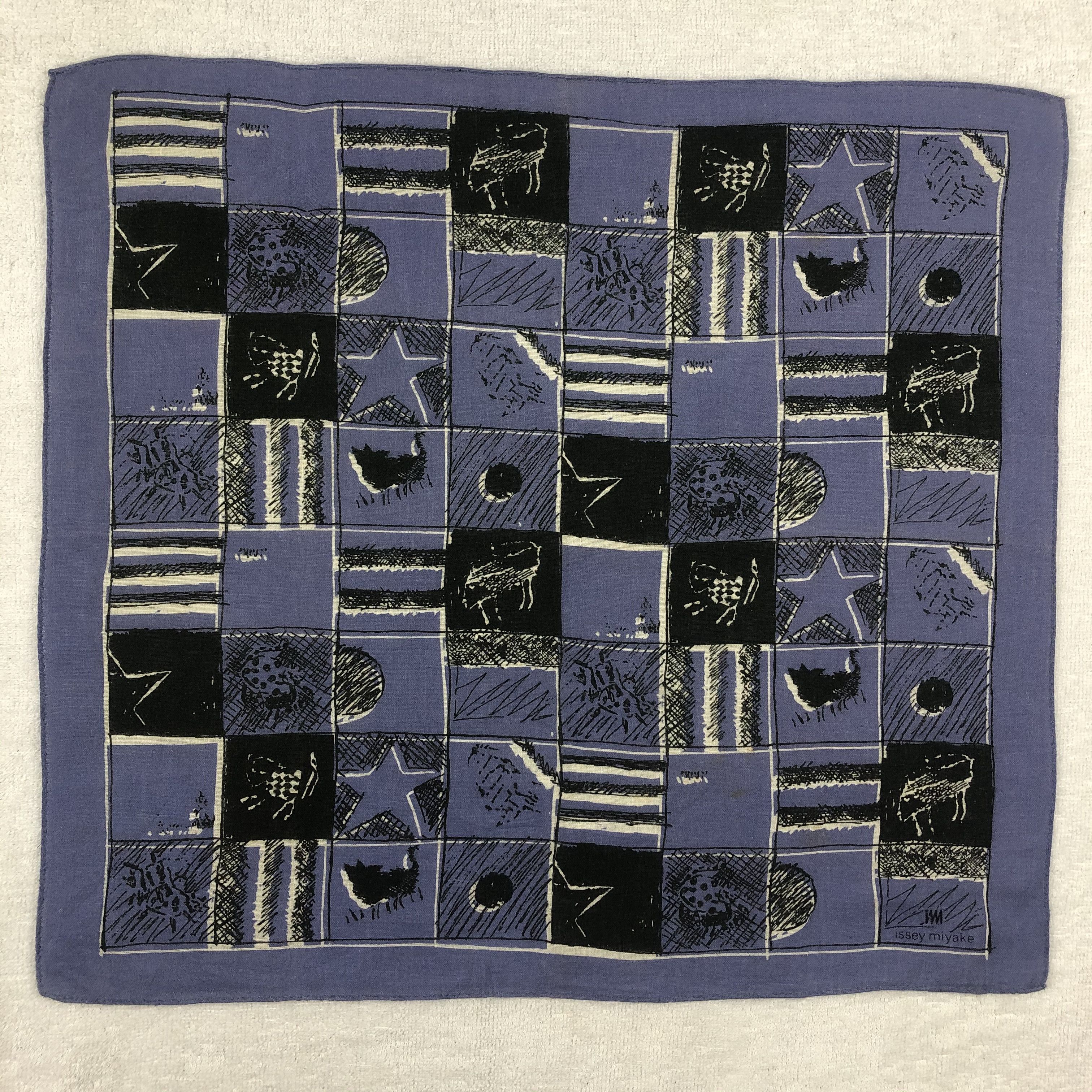 Issey Miyake Issey Miyake Handkerchief / Bandana / Neckerchief Size ONE SIZE - 2 Thumbnail