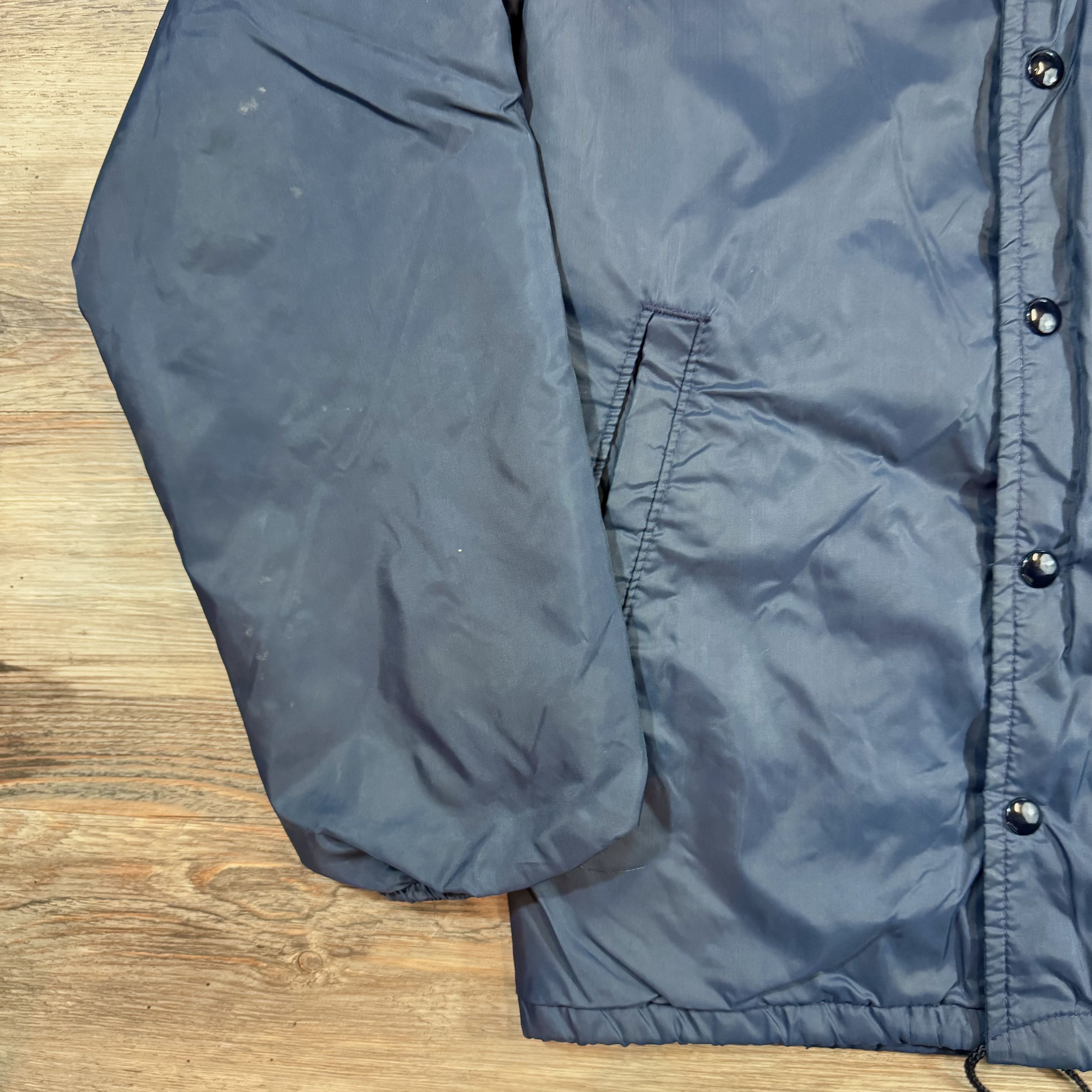 Champion × NCAA × Vintage Rare 60s VTG NOTRE DAME Champion Running Man Coaches Jacket Size US S / EU 44-46 / 1 - 5 Thumbnail