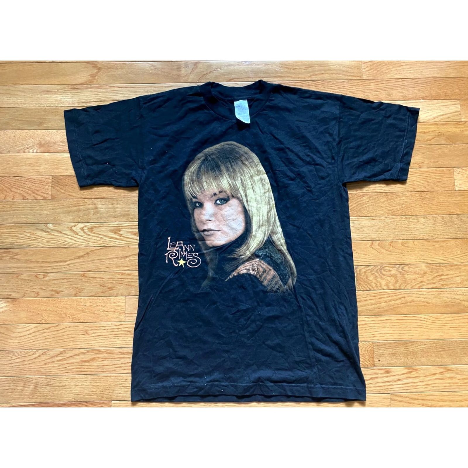 Vintage VINTAGE LeAnn Rimes Black T-Shirt Sz M 1998 90s Something to Talk About Tennessee River Gold Graphic Tee Mens Short Sleeve Crew Neck Size US M / EU 48-50 / 2 - 2 Thumbnail