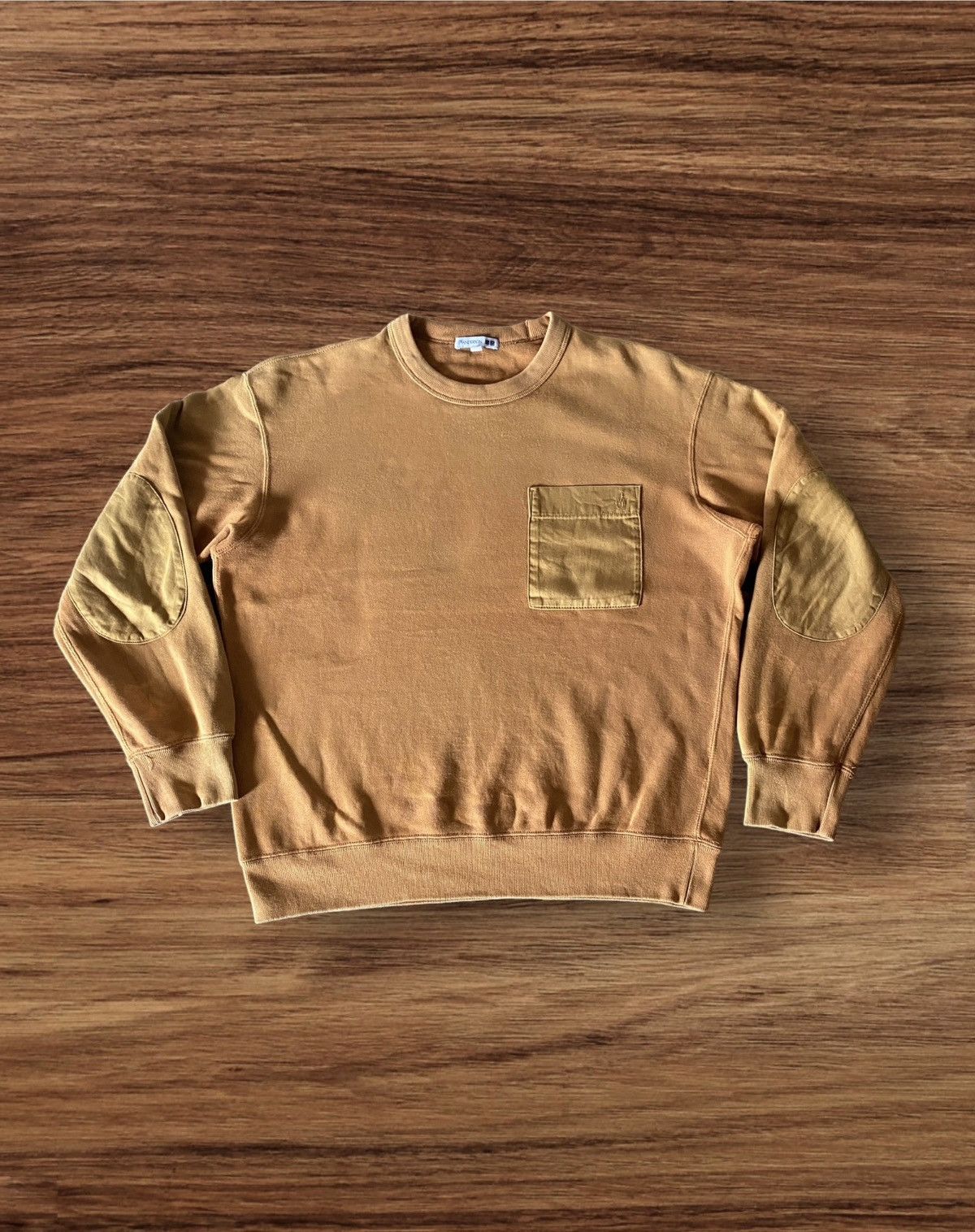 Designer × JW Anderson × Uniqlo Jw Anderson X Uniqlo Sweatshirt Faded Color Style Size US L / EU 52-54 / 3 - 1 Thumbnail